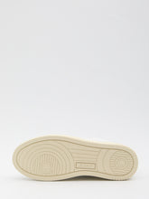 AUTRY 36 medalist low sneakers 