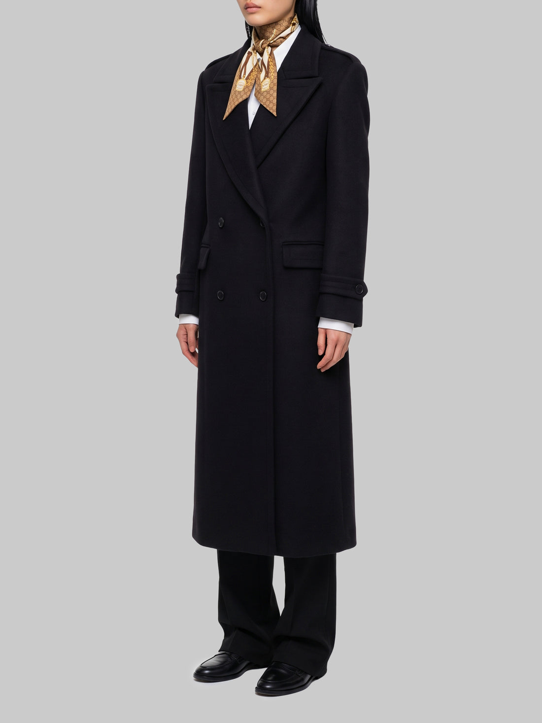 SUTTON NEW YORK 40 black double-breasted coat