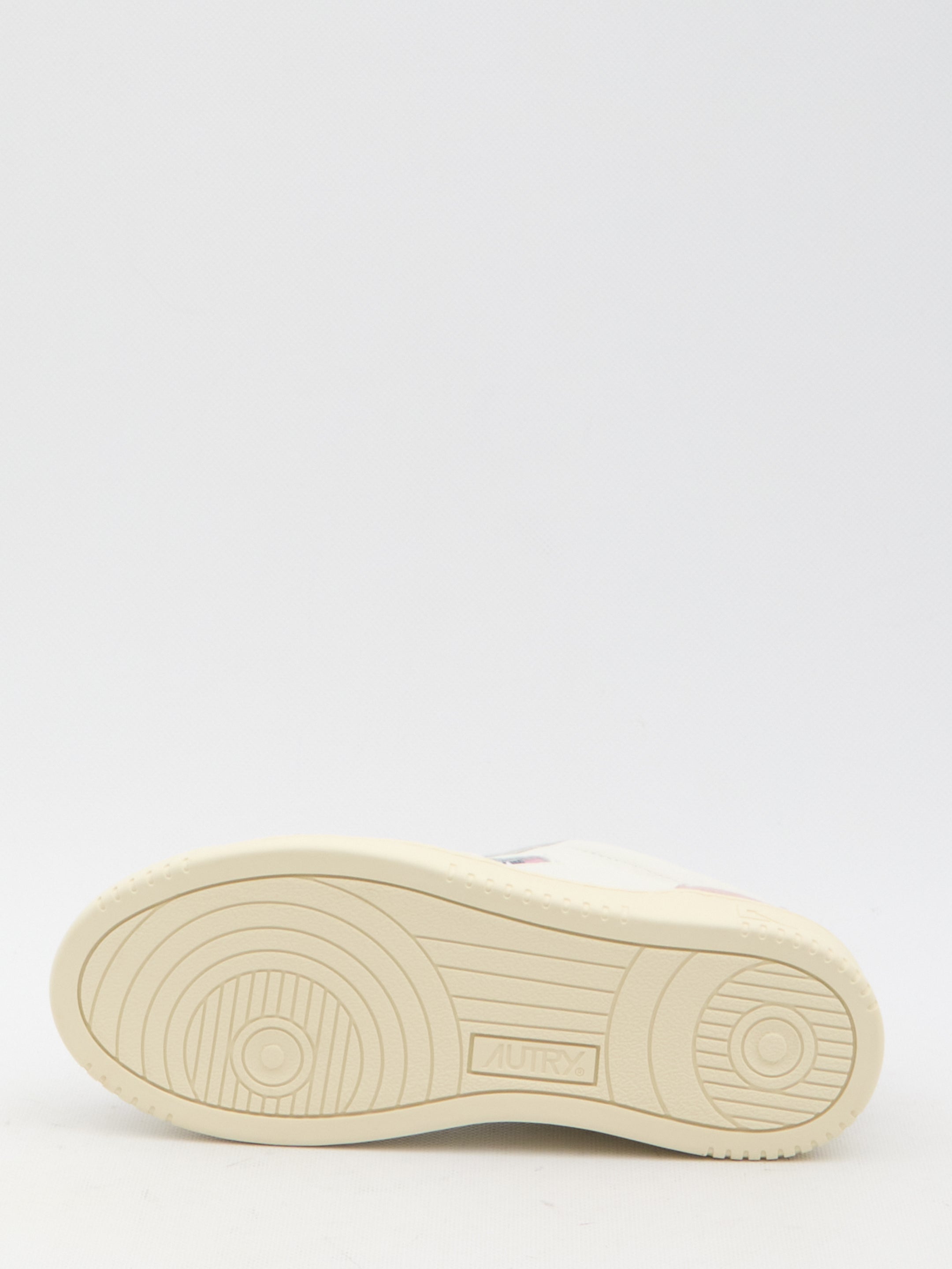 AUTRY 36 medalist low sneakers