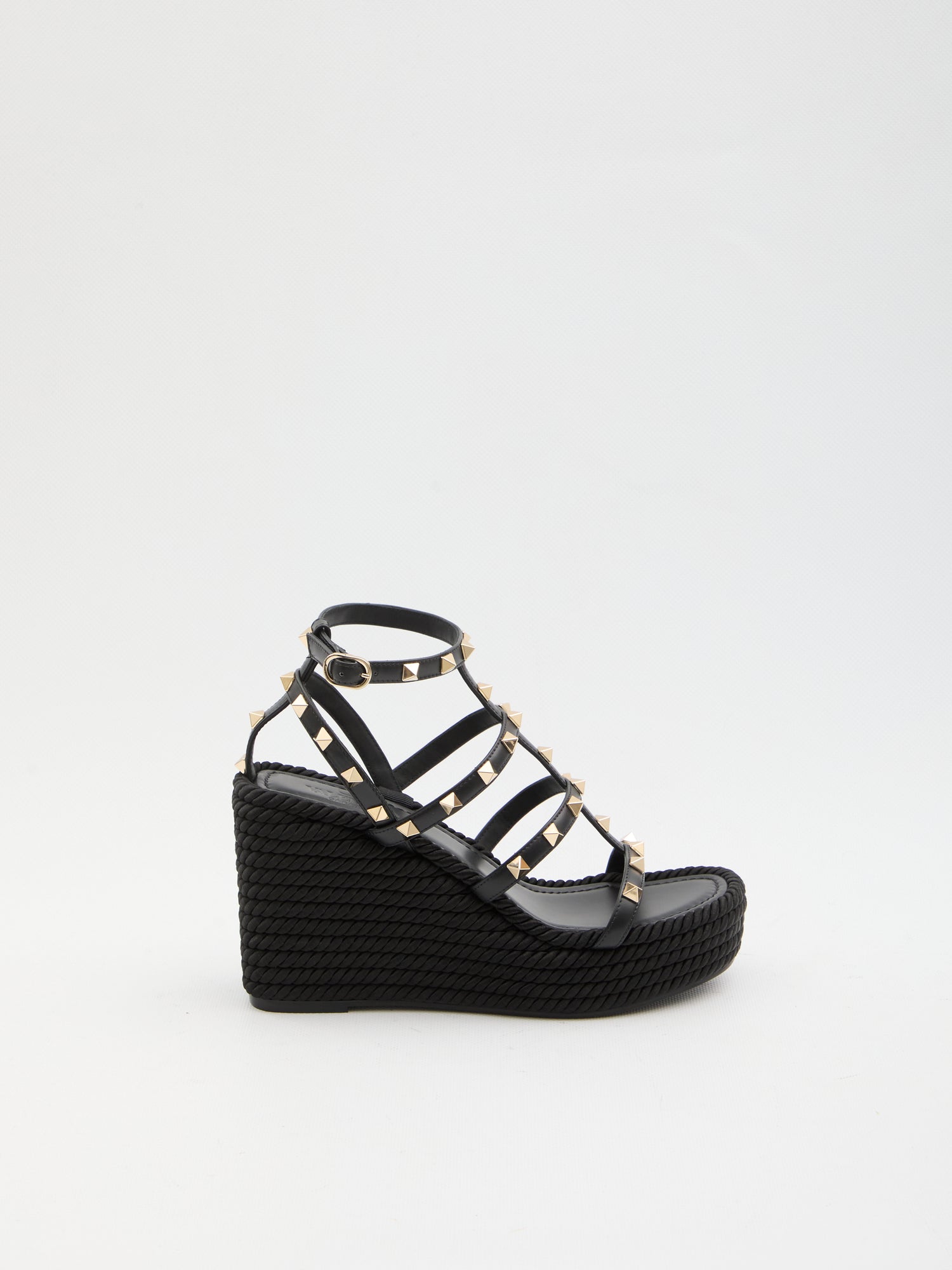 VALENTINO GARAVANI 36 rockstud wedge sandal