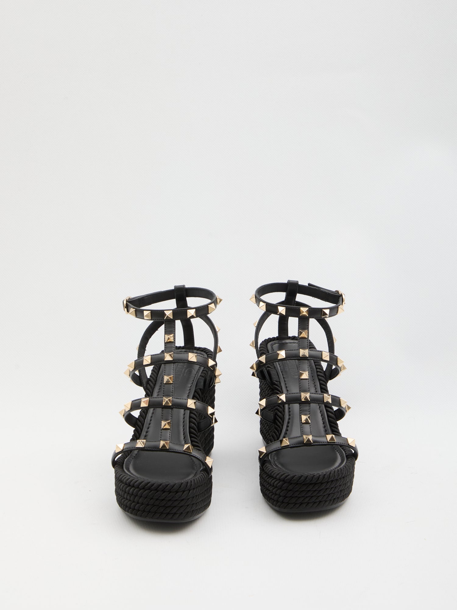 VALENTINO GARAVANI 36 rockstud wedge sandal