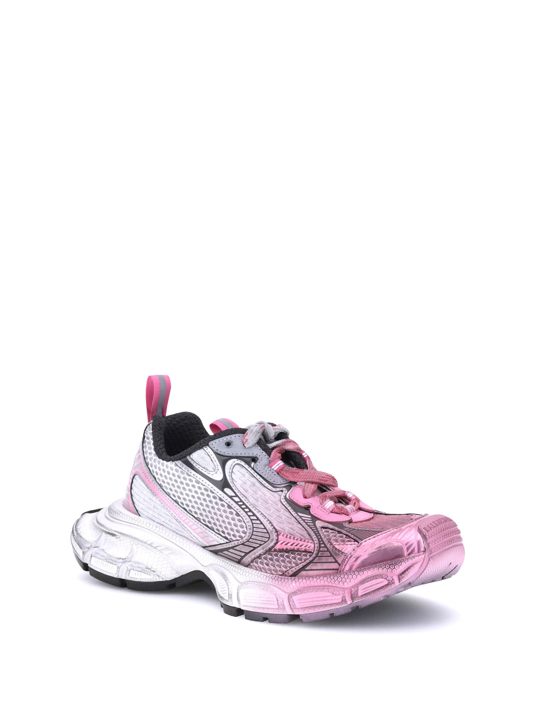 3xl toe spray sneakers