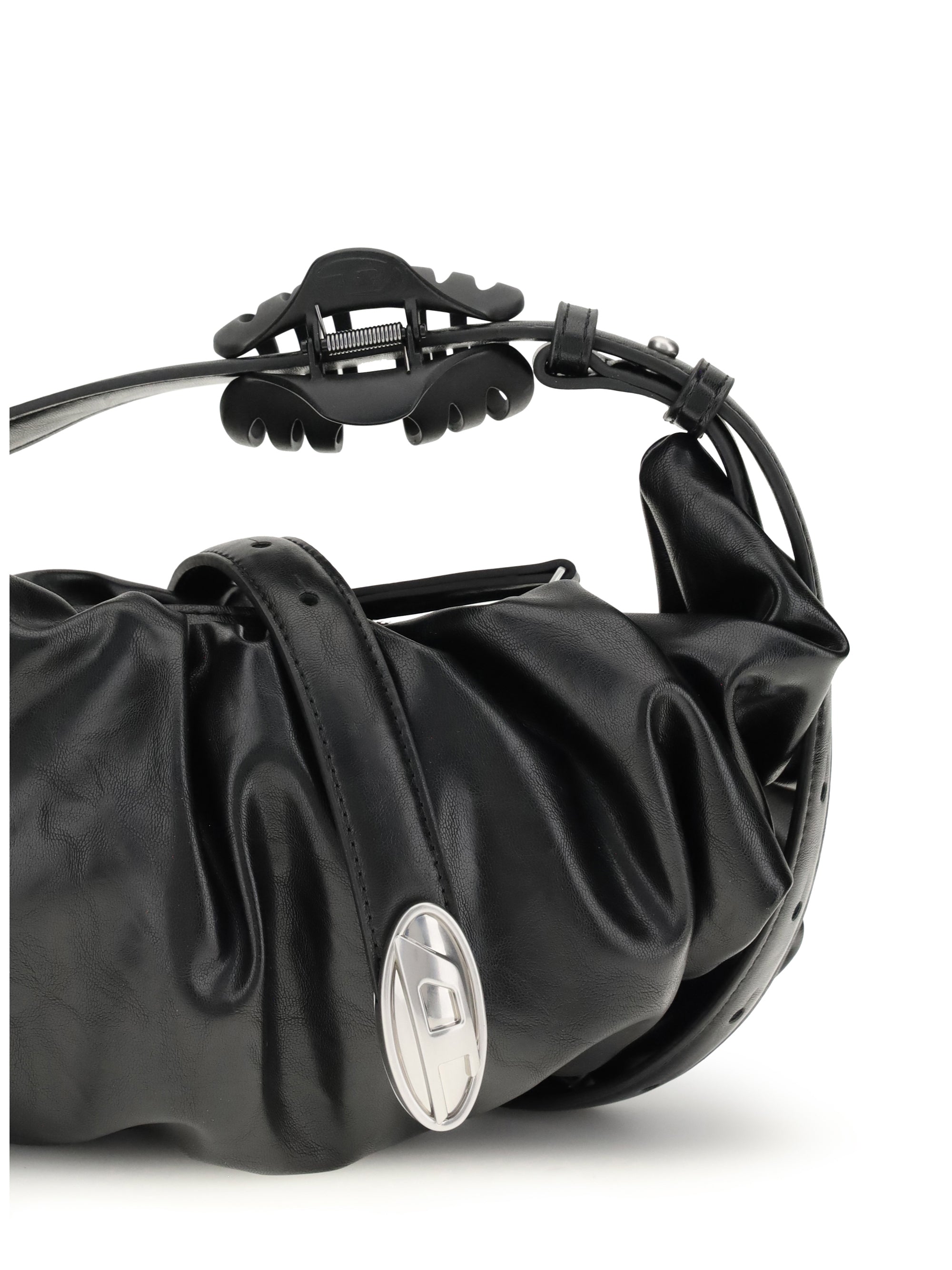 grab small shoulder bag
