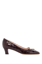 brown crocodile effect calfskin pumps with bow and medium heel