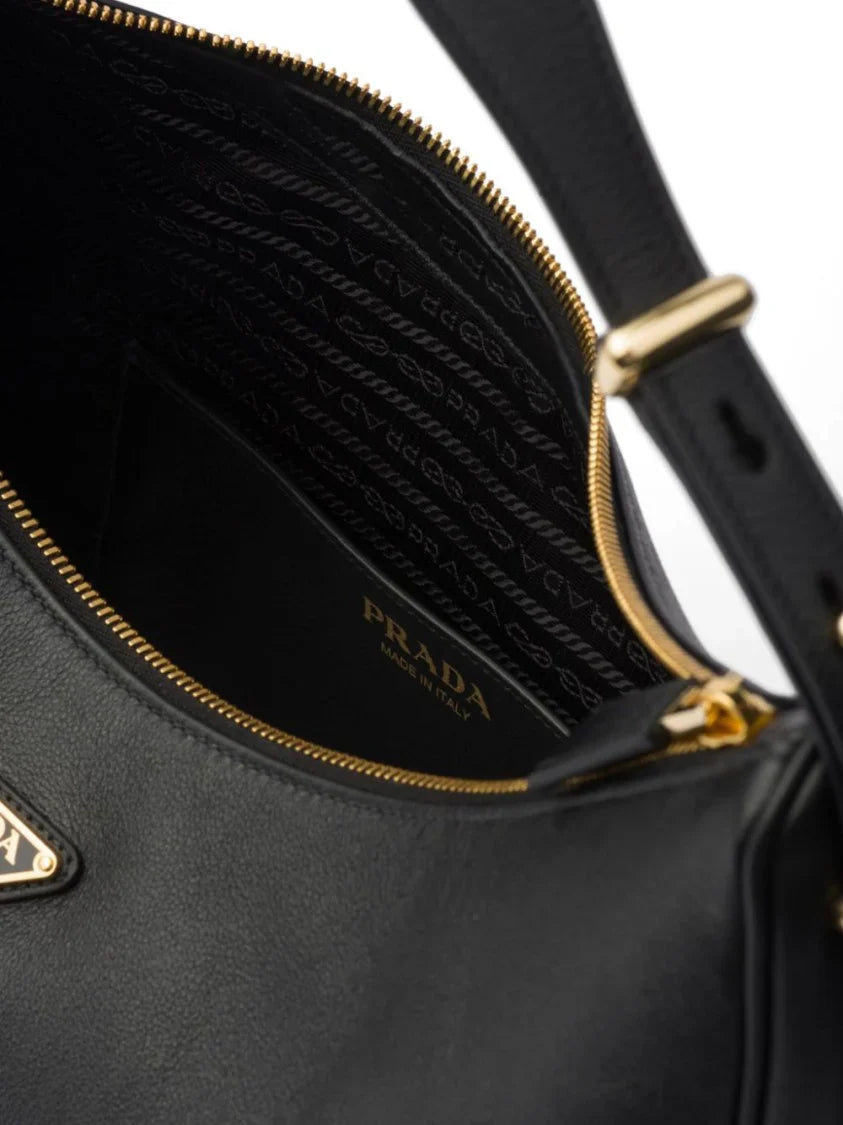 Arque Large Leather Shoulder Bag