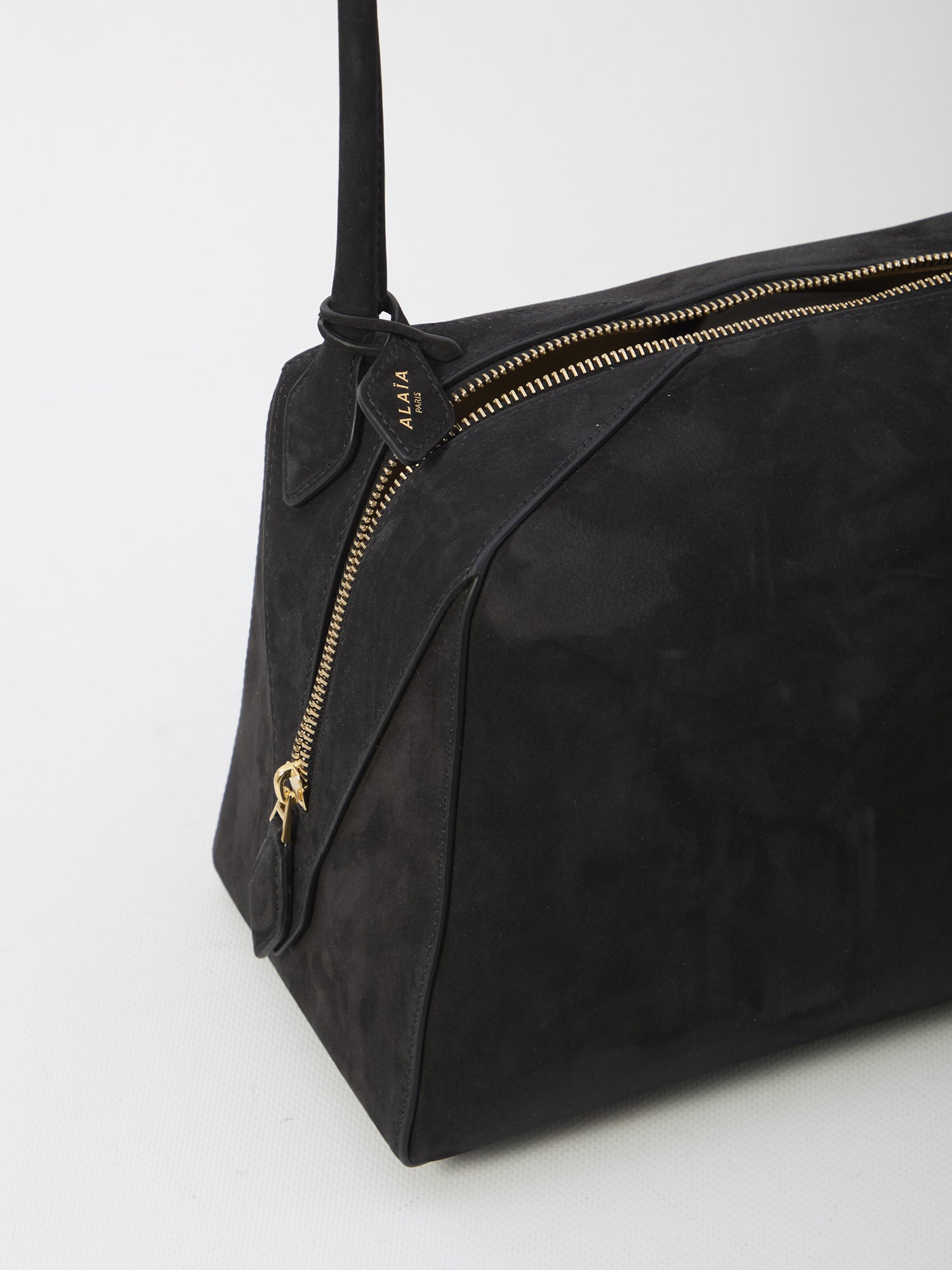 ALAIA OS le bouledogue bag in nubuck