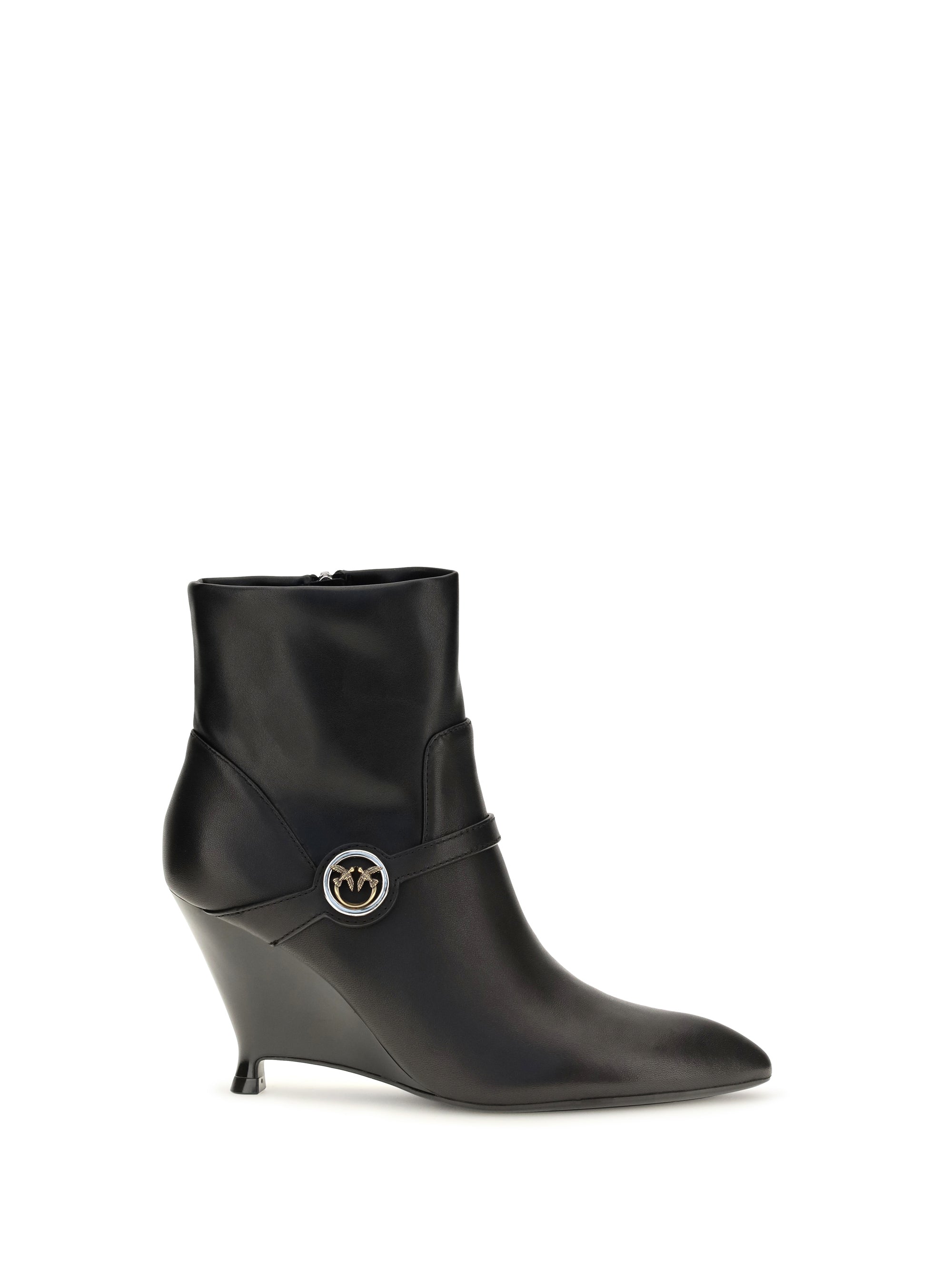 gwen leather ankle boots