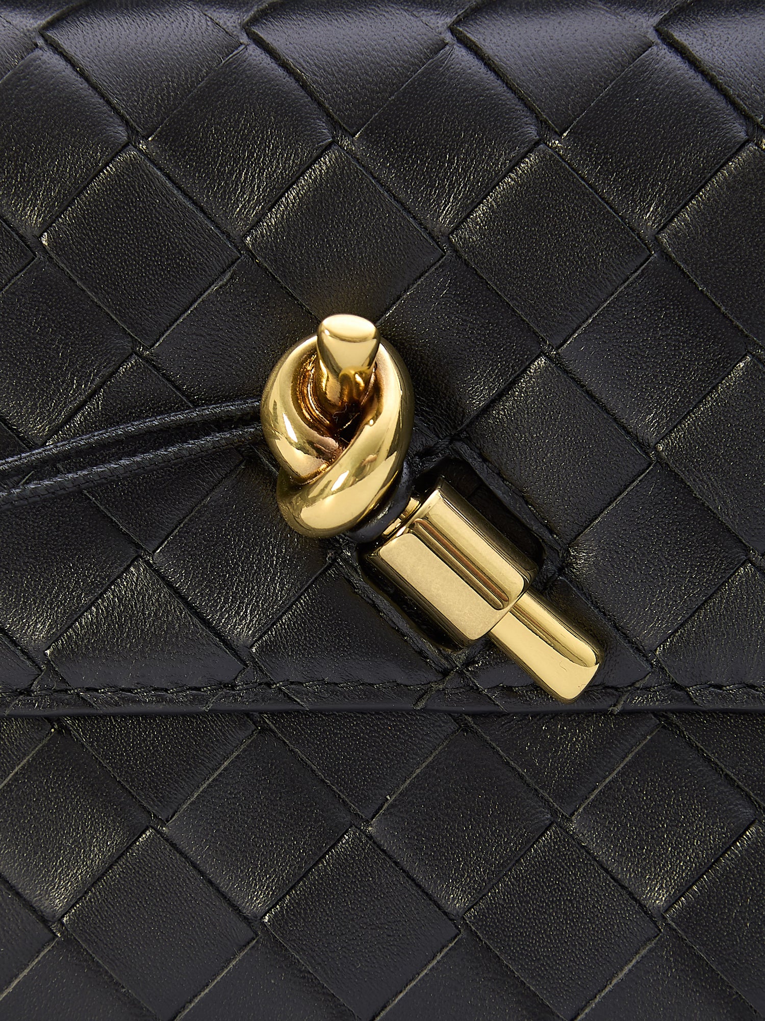 BOTTEGA VENETA OS andiamo long clutch