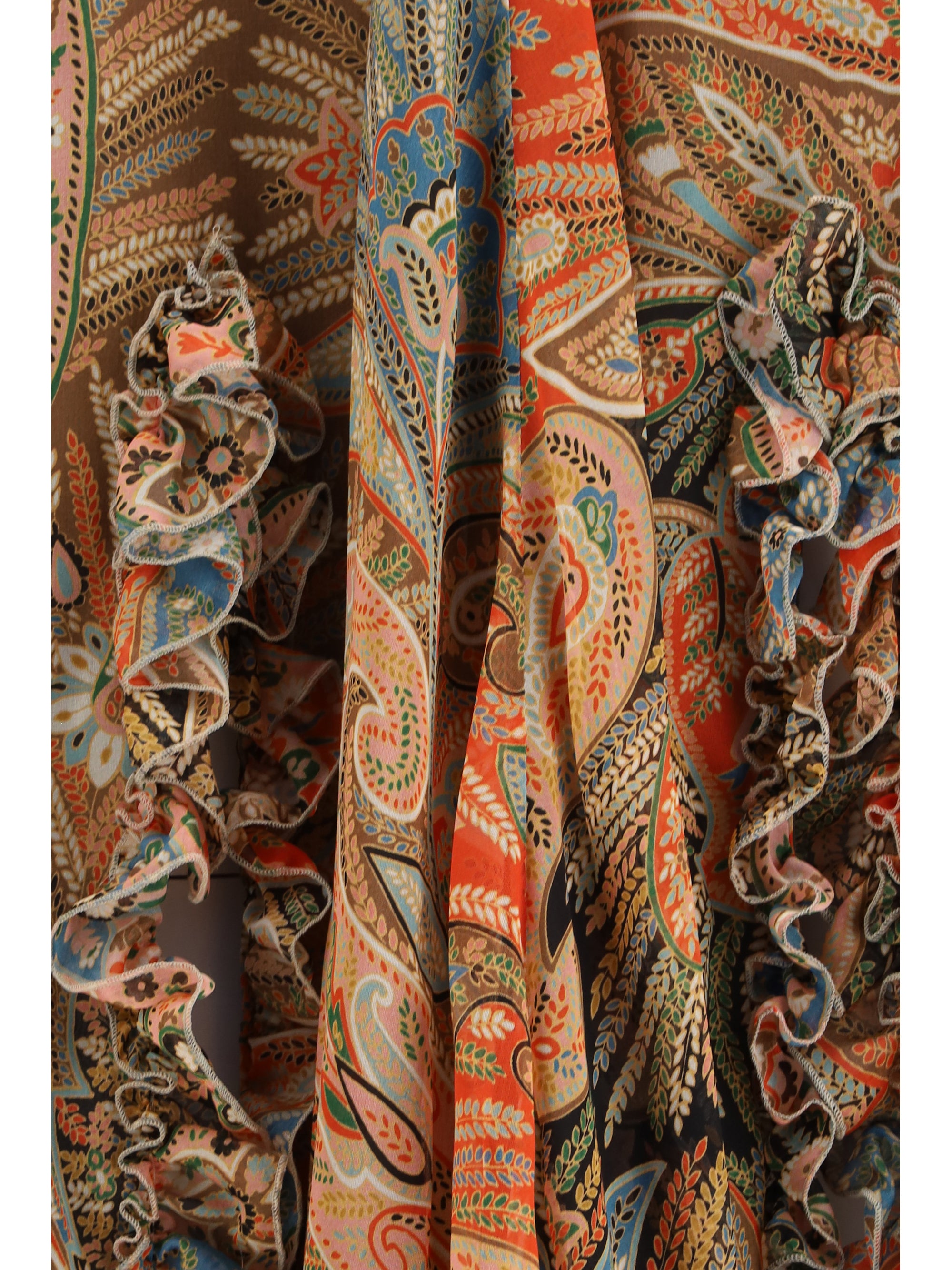 silk long skirt with flounce and paisley motif