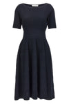 hela dress in stretch textured fabric