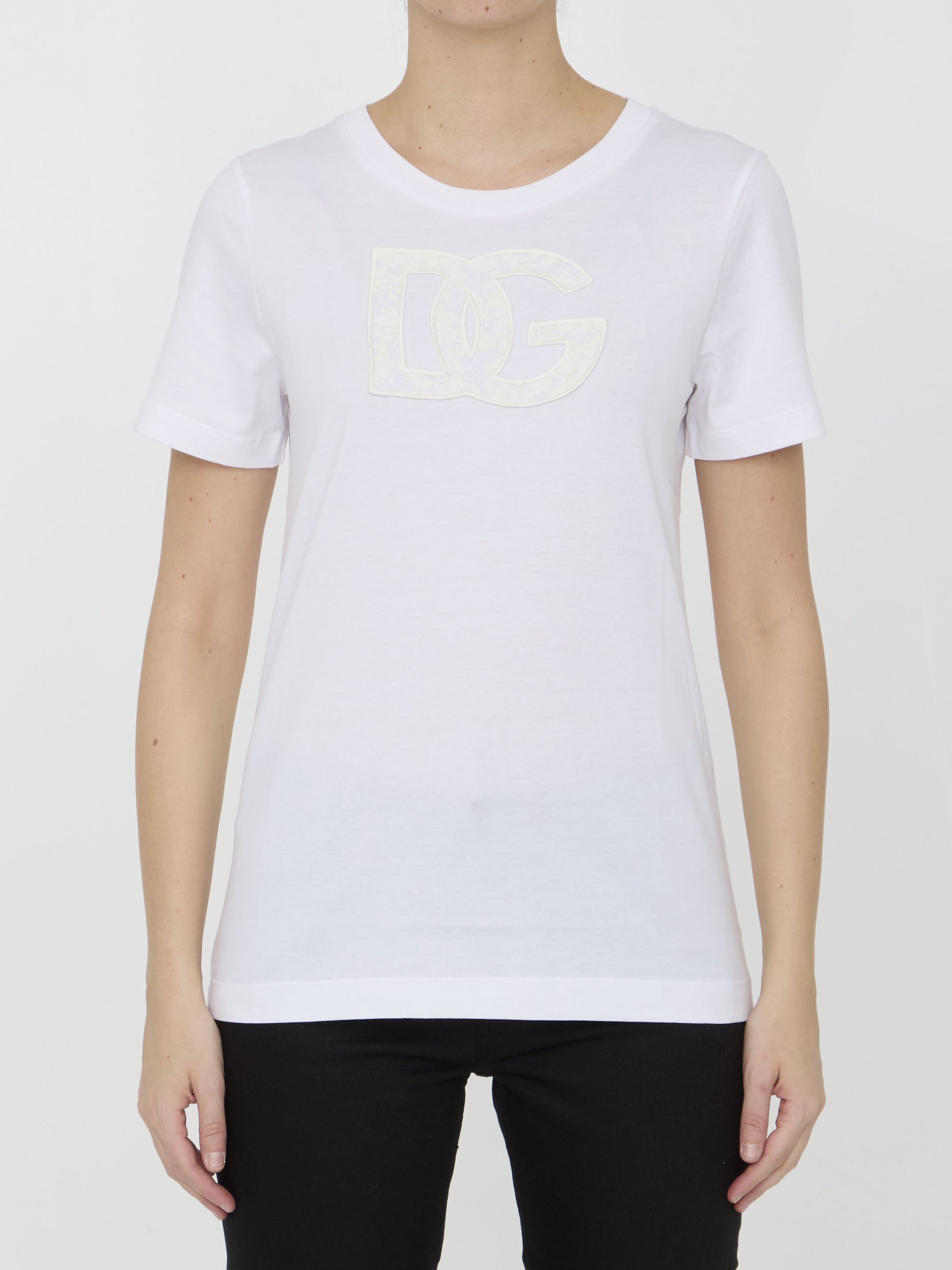 t-shirt with dg logo