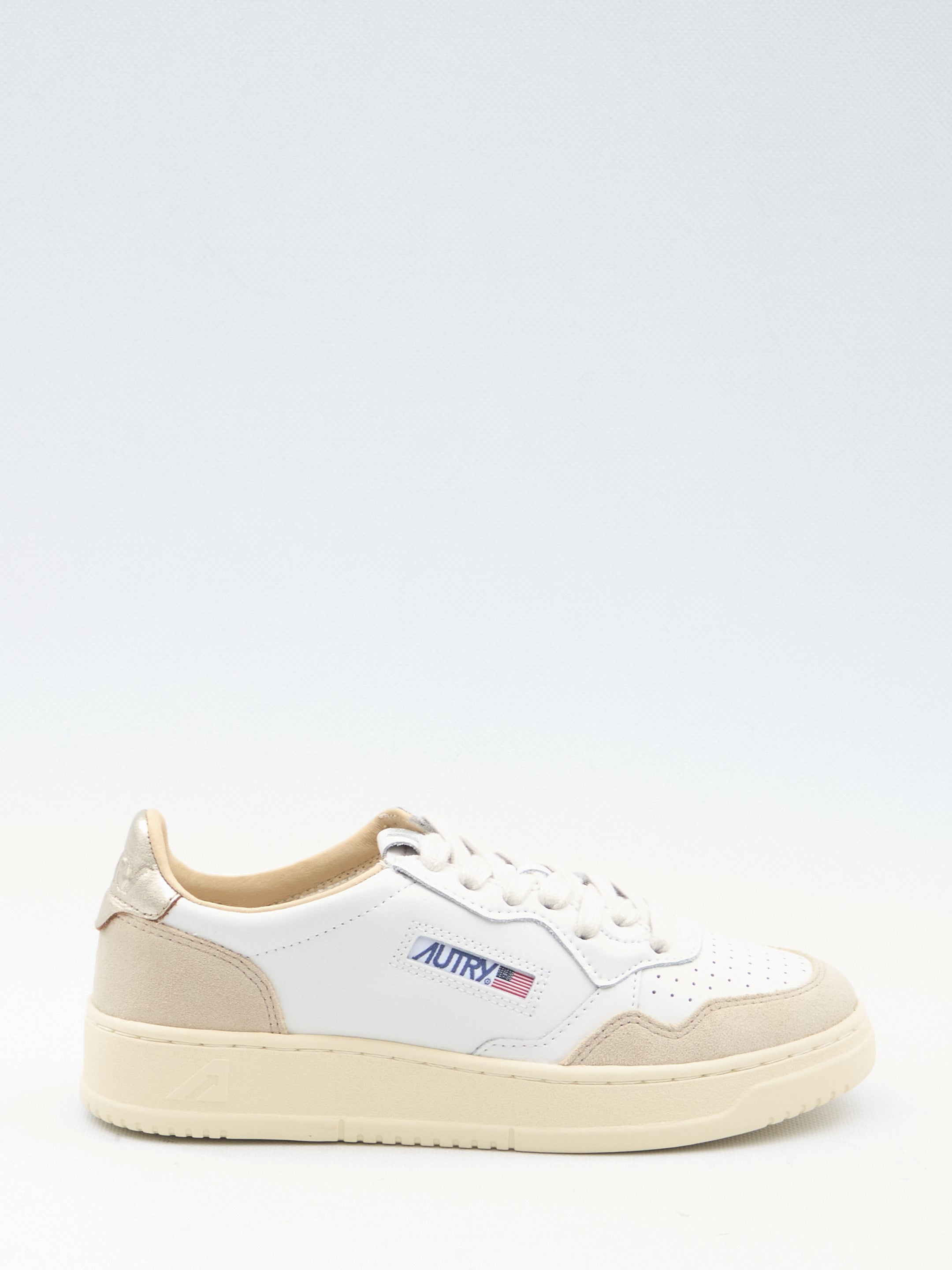 AUTRY 36 medalist low sneakers 