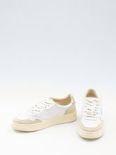 AUTRY 36 medalist low sneakers 