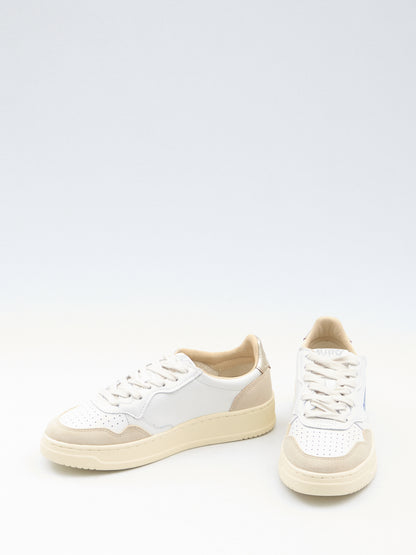 AUTRY 36 medalist low sneakers 