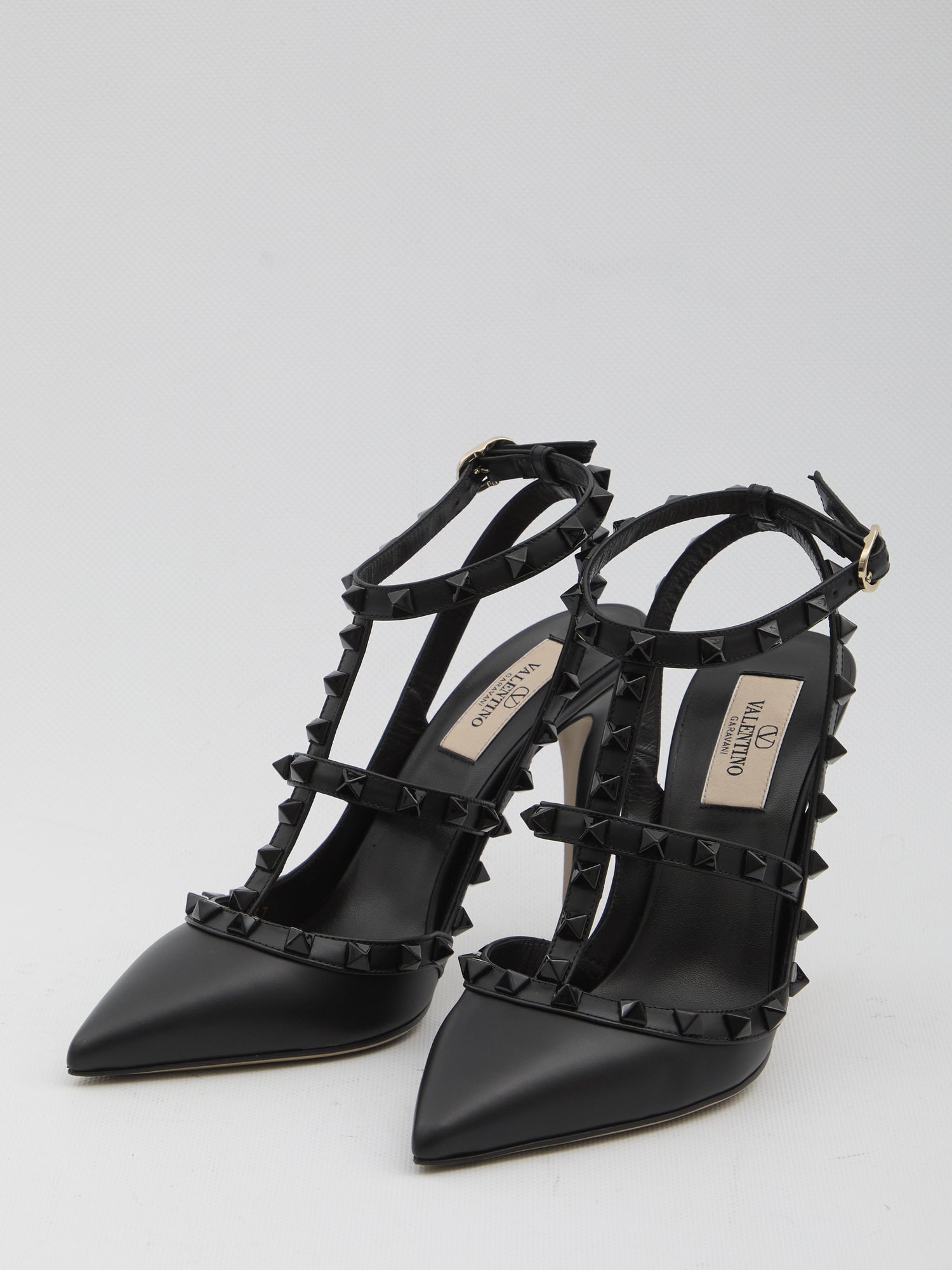 VALENTINO GARAVANI 36 rockstud pumps 