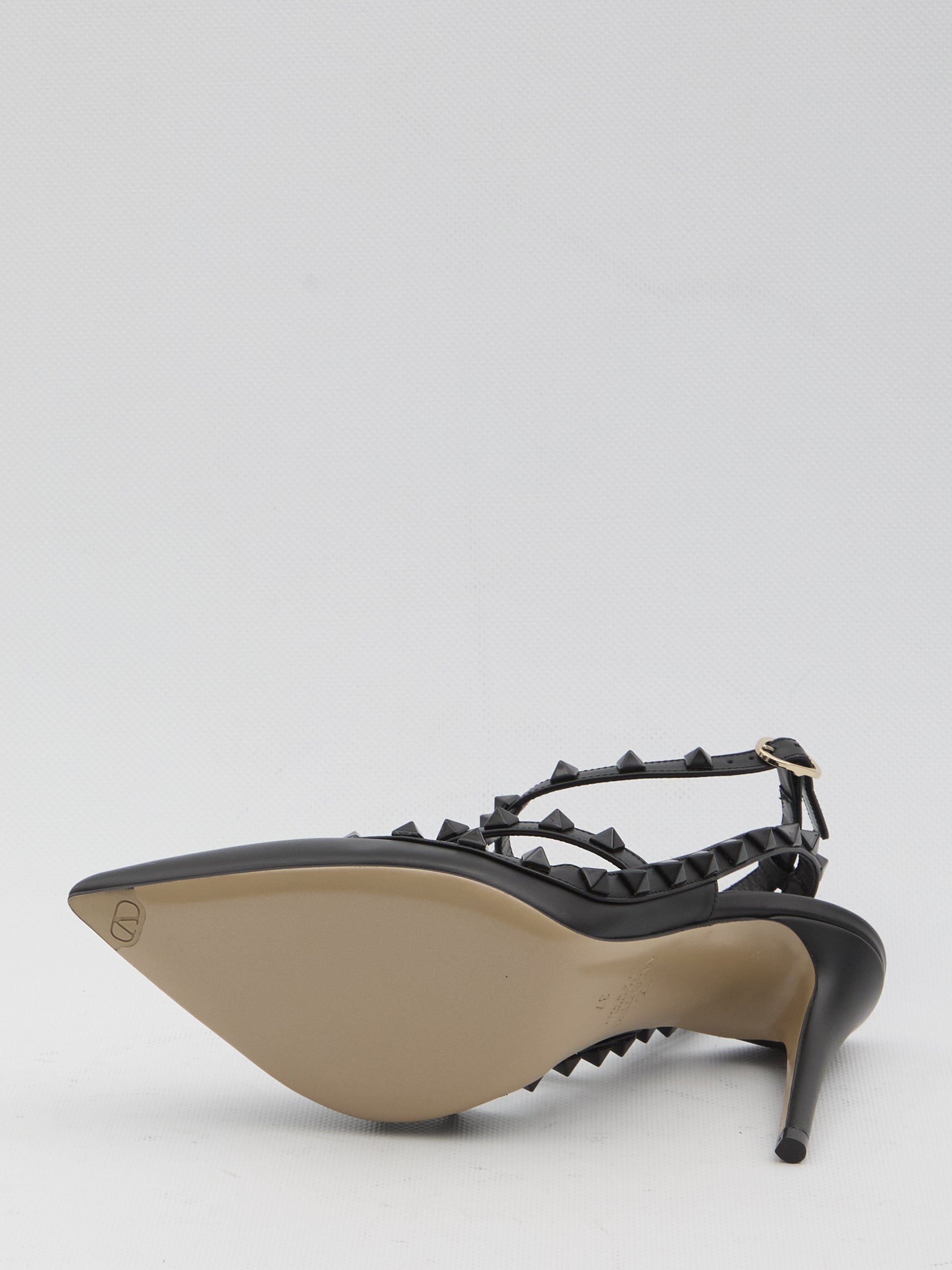 VALENTINO GARAVANI 36 rockstud pumps 