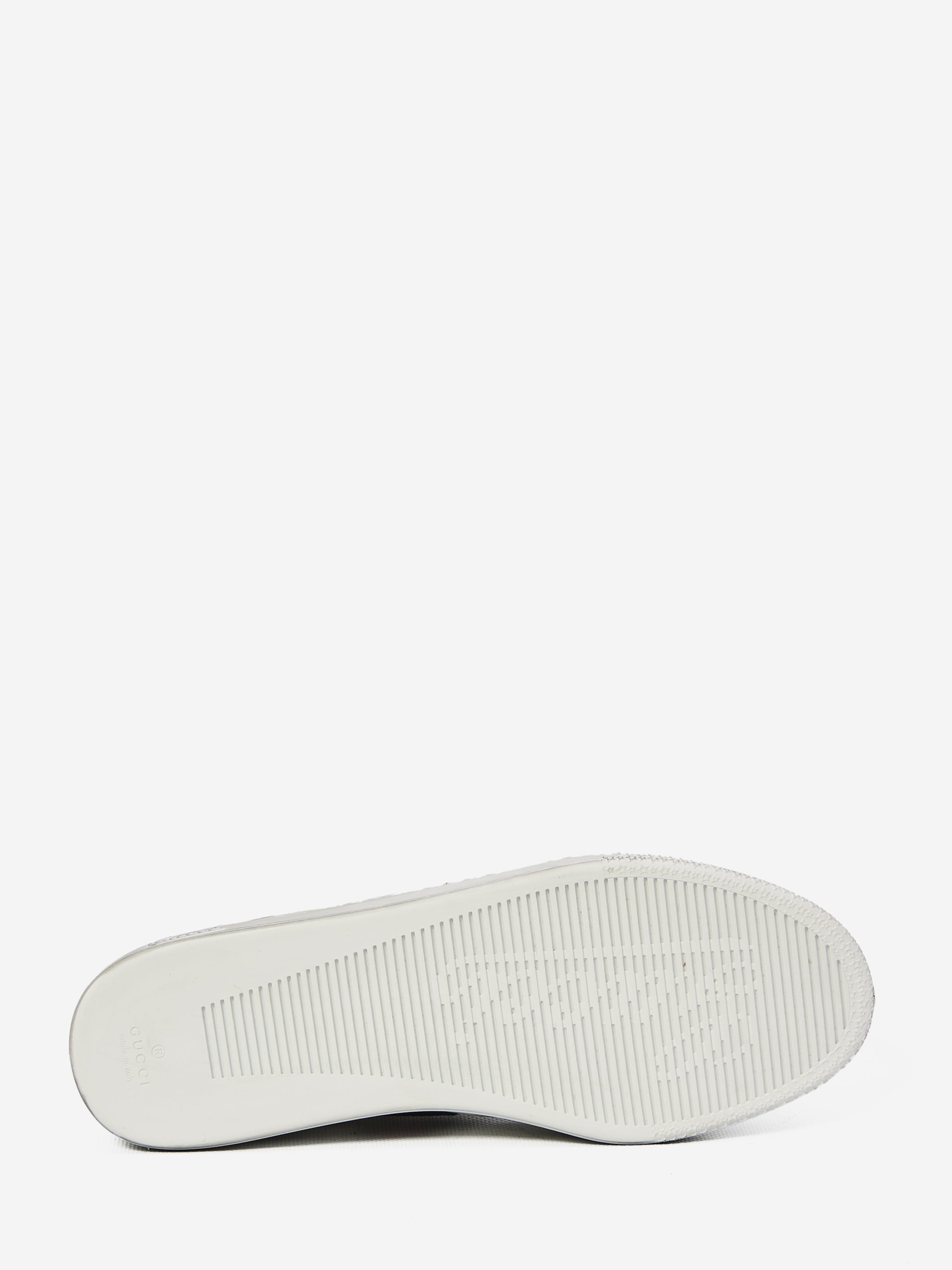 stretch sneakers