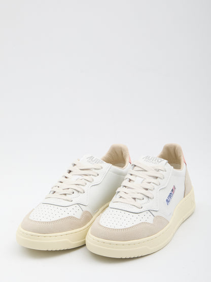 AUTRY 36 medalist low sneakers 