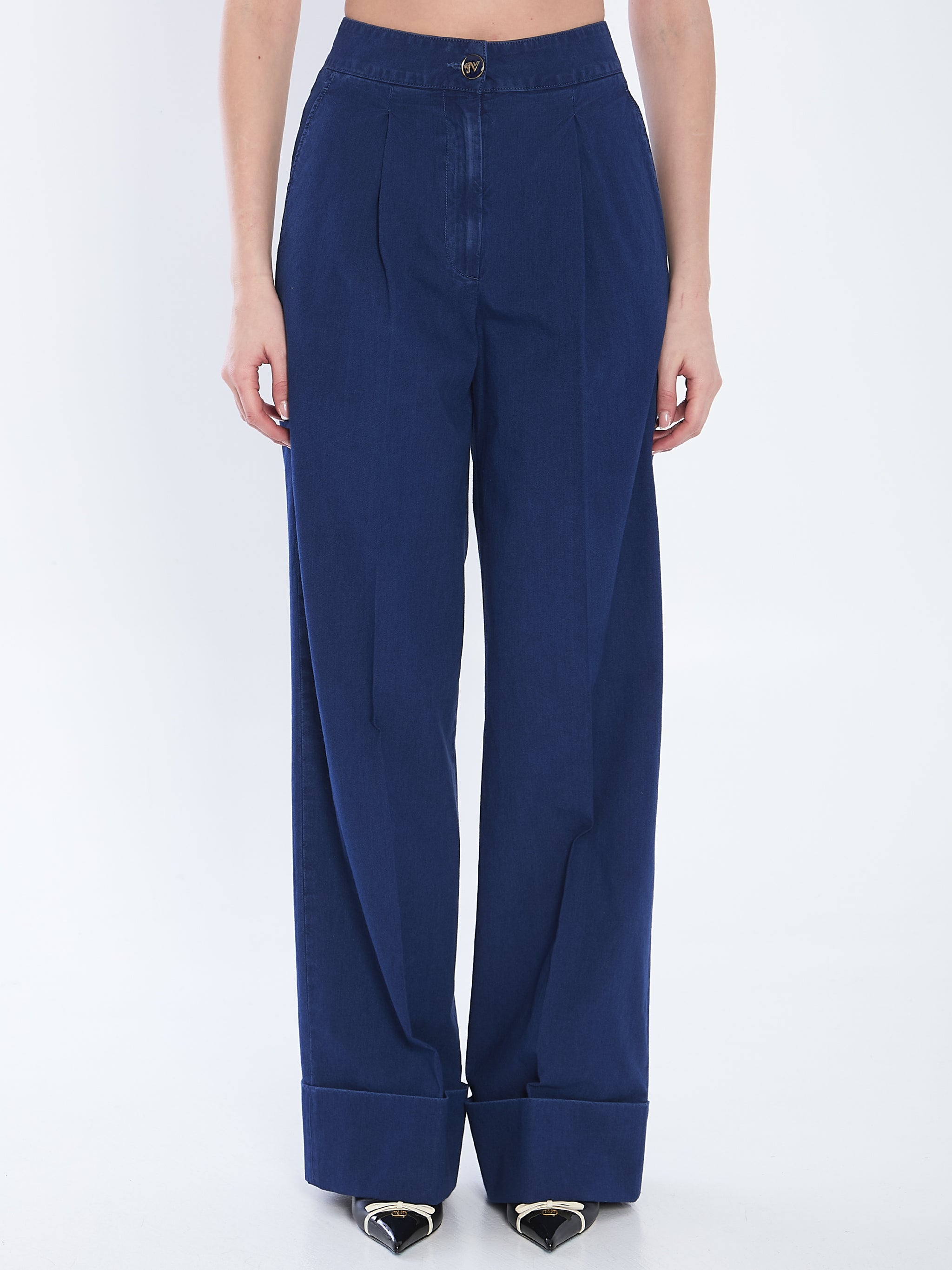 denim trousers