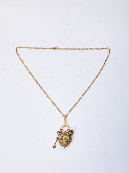 CHLOE OS château treasures pendants necklace