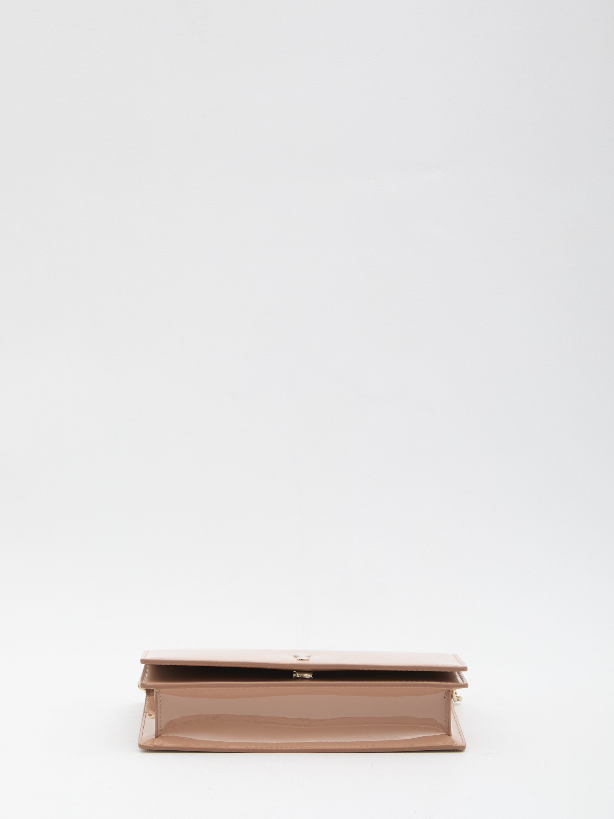 bettina clutch