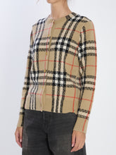 BURBERRY M check wool and cashmere cardigan