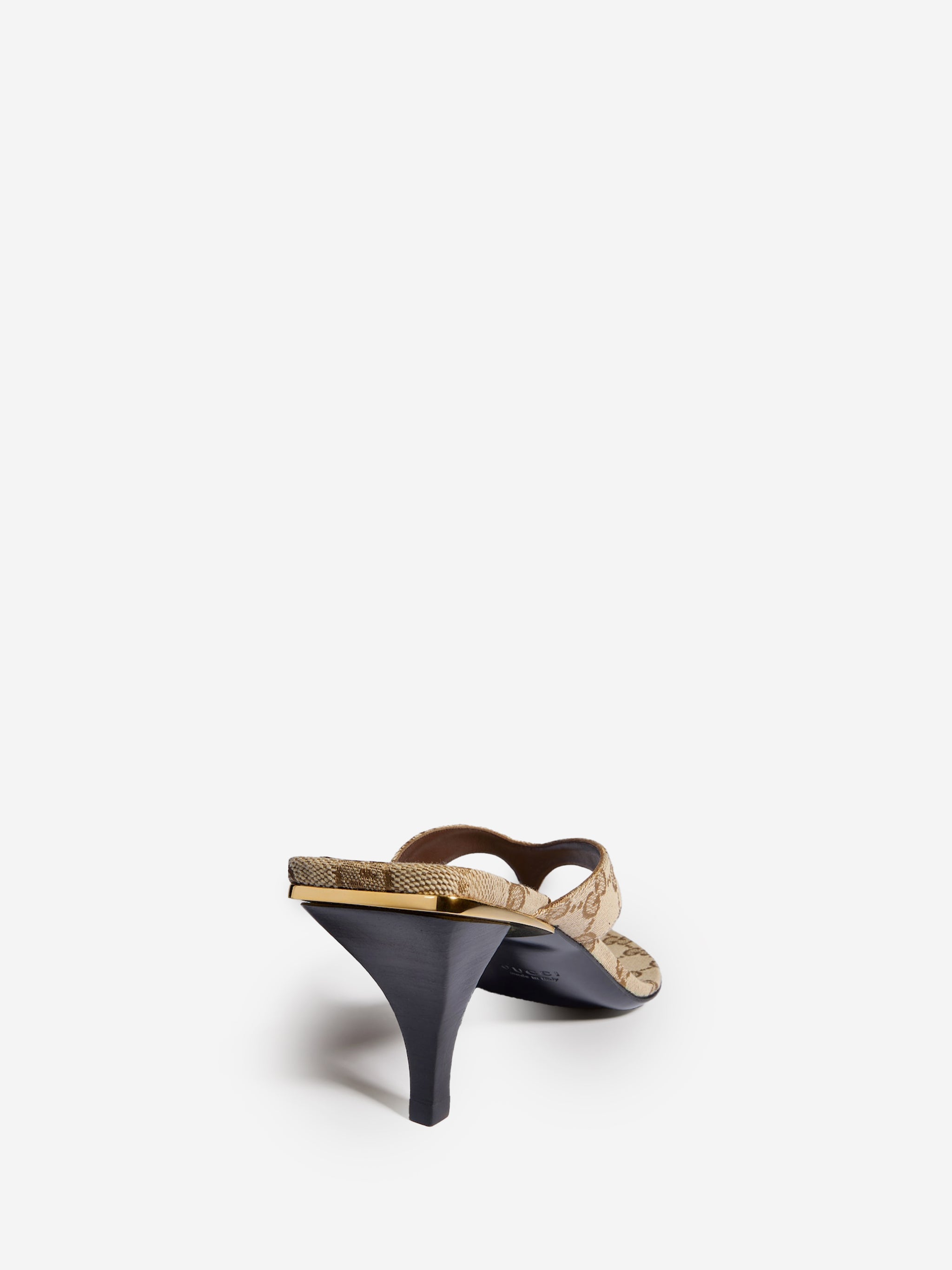 vittoria thong sandals