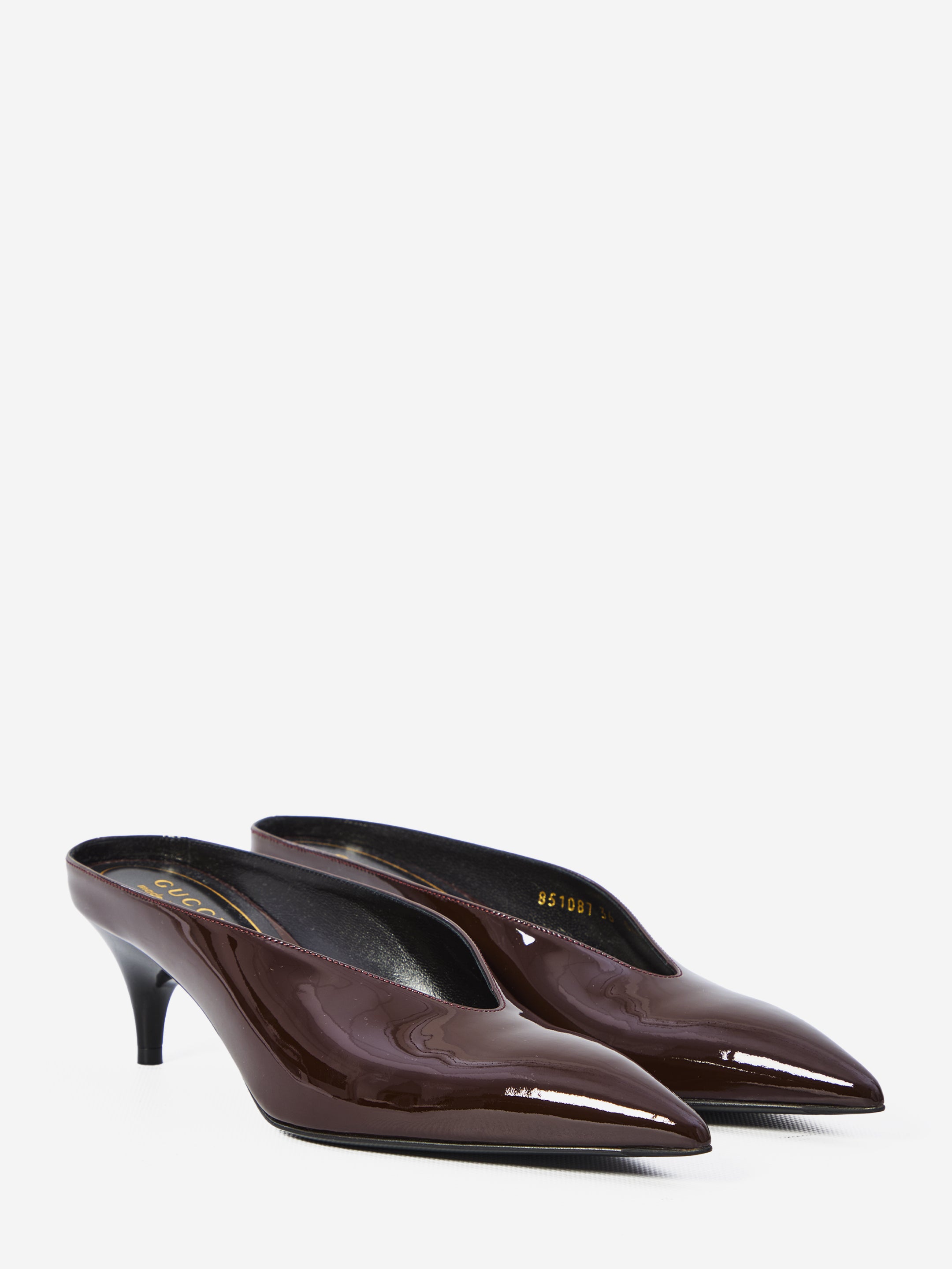 GUCCI 36 sabot 97 in glossy patent leather