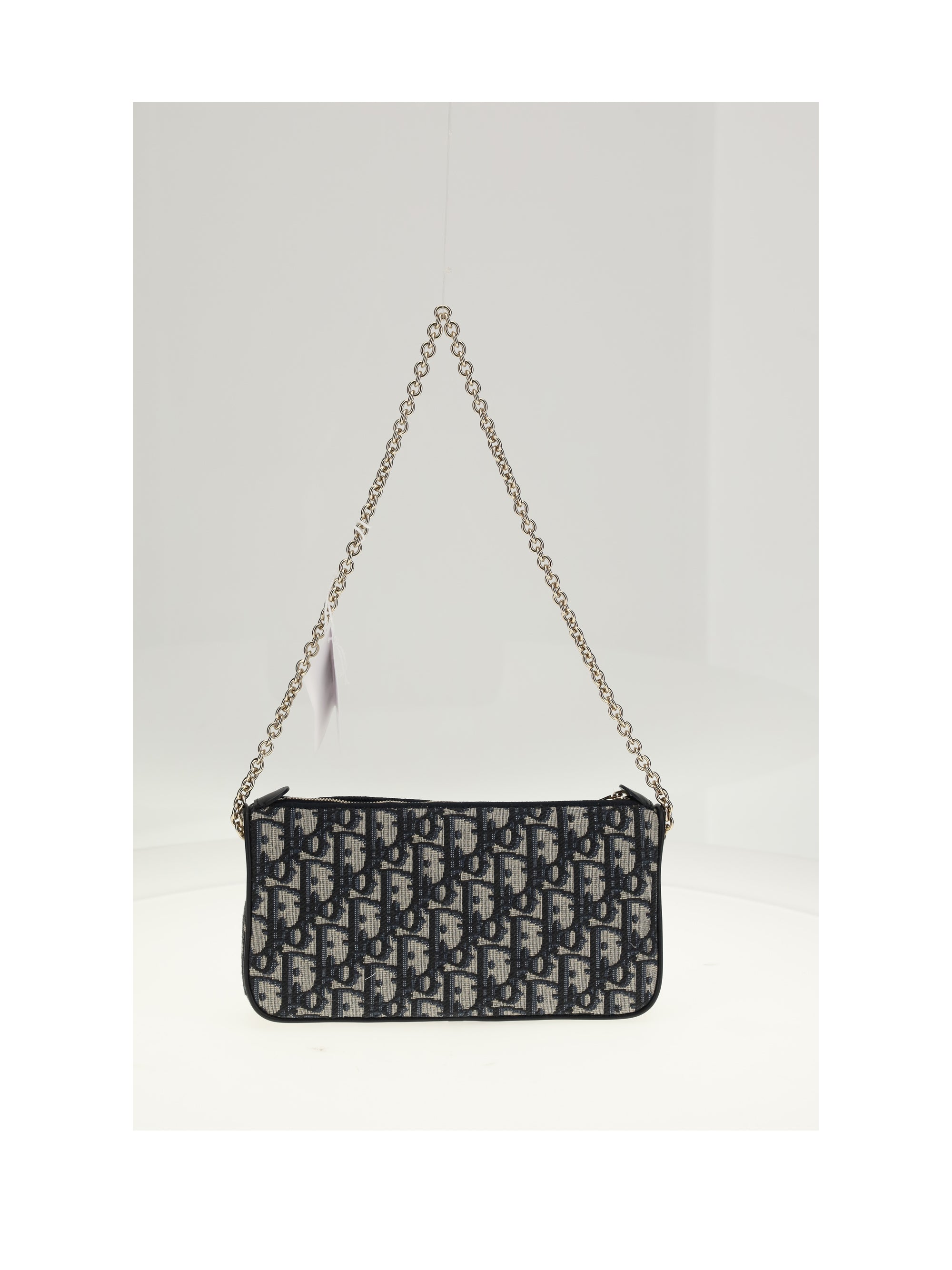 pouch