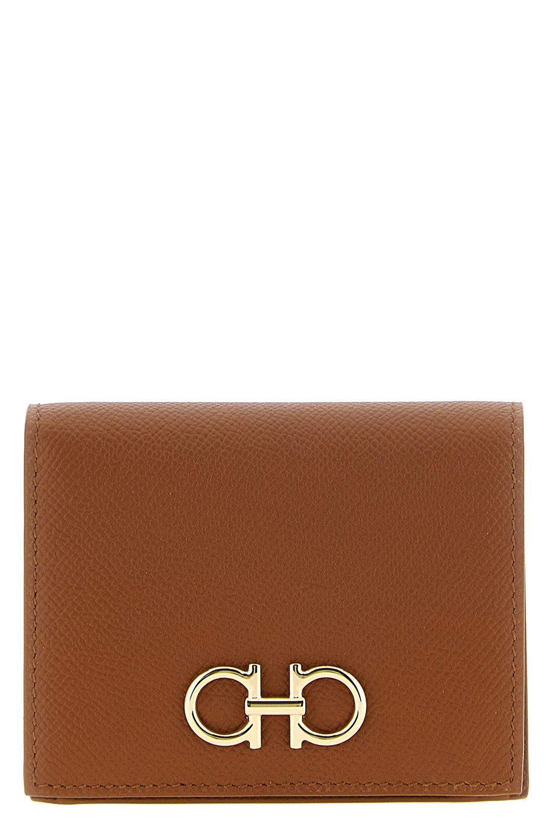 FERRAGAMO OS the compact ferragamo wallet is made of pure hammered calf leather in a versatil