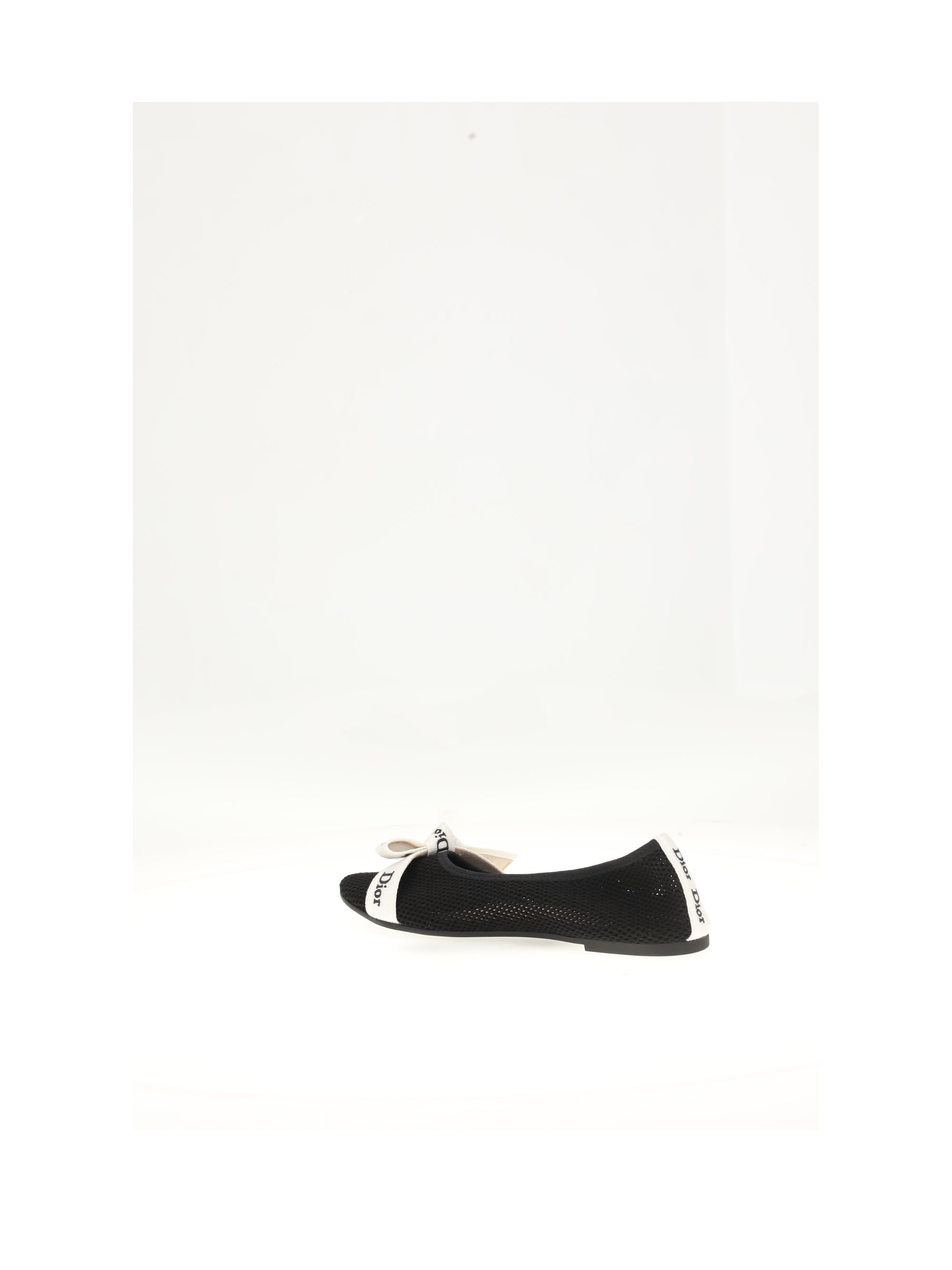 flat shoes