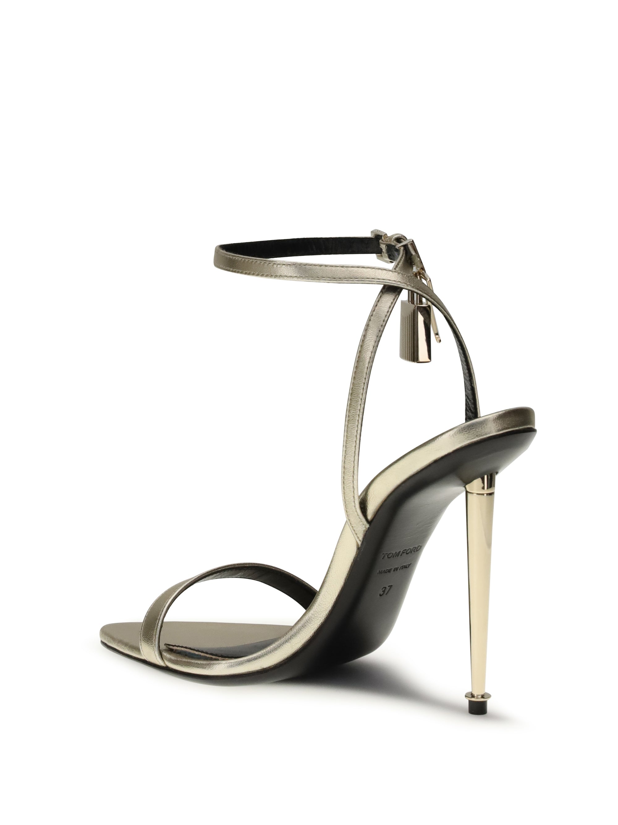 TOM FORD 36 patent leather high heel pumps 