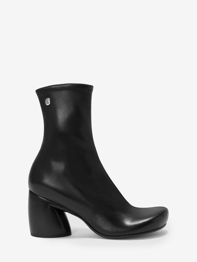 oval ankle boots in stretch lambskin nappa