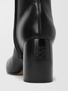 oval ankle boots in stretch lambskin nappa