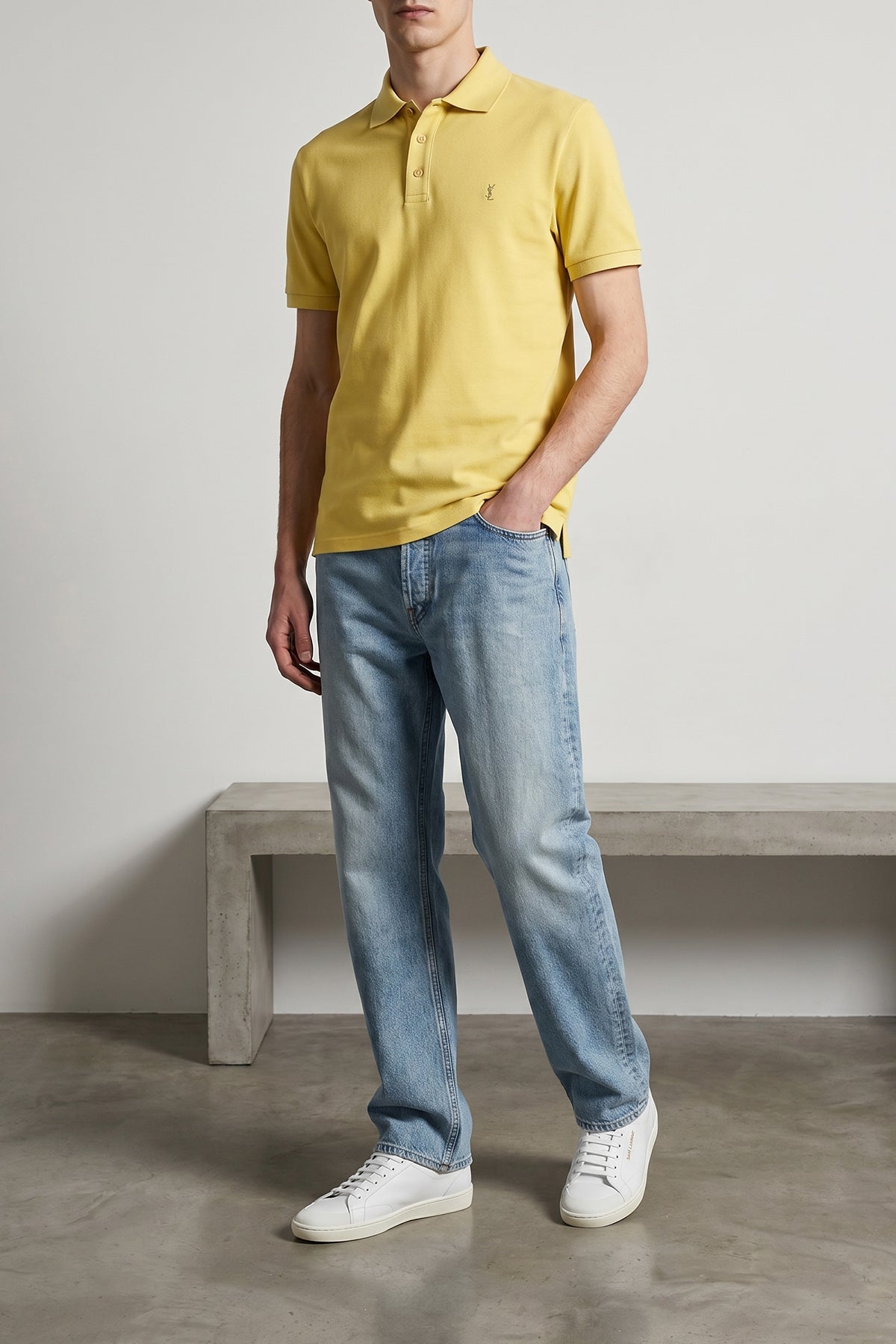 used-effect stone washed cotton denim jeans
