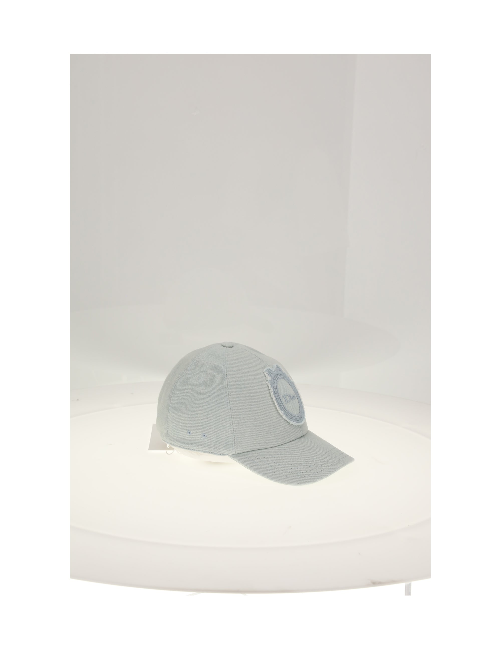 hat d player medallion denim