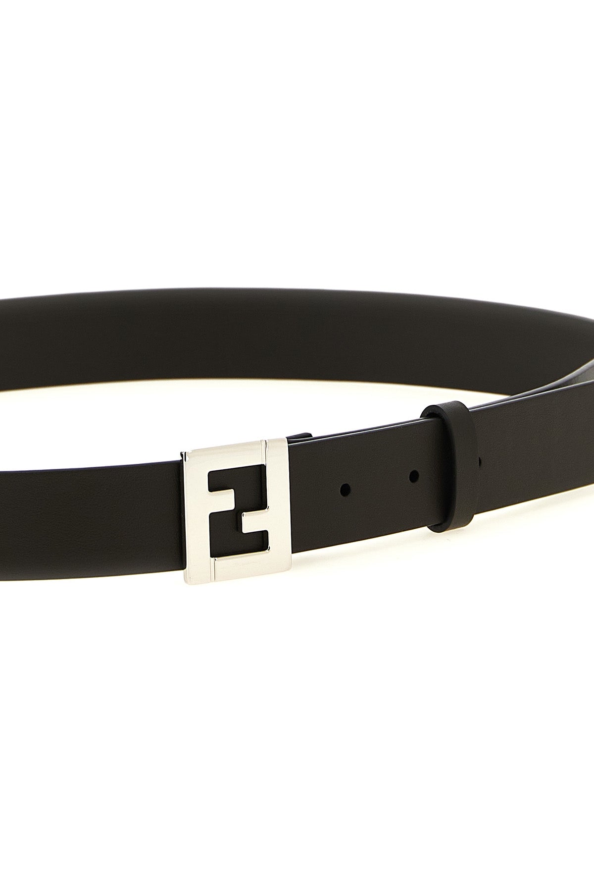 the fendi belt in fine smooth calf leather
