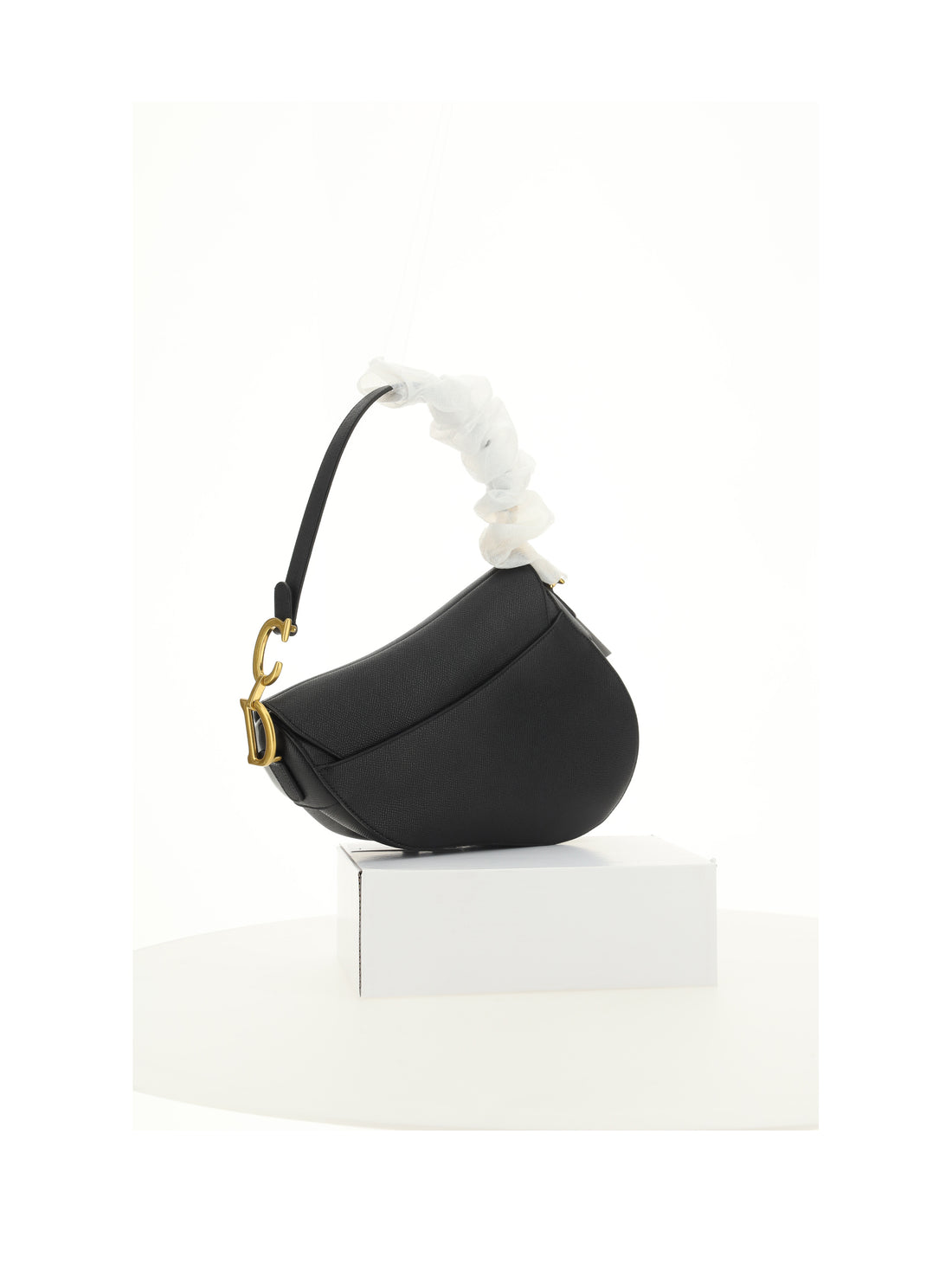DIOR OS saddle m calfskin