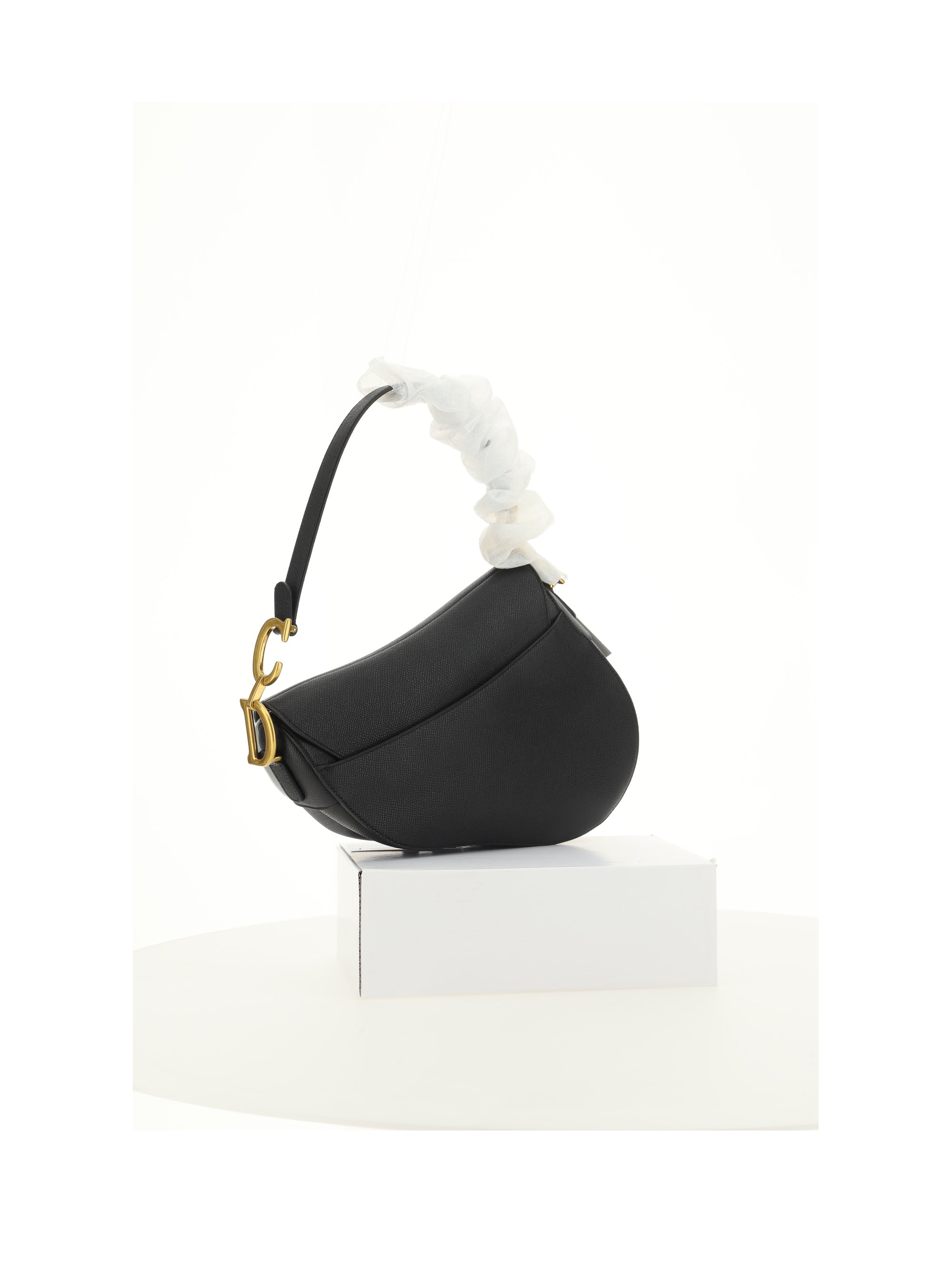 saddle m calfskin