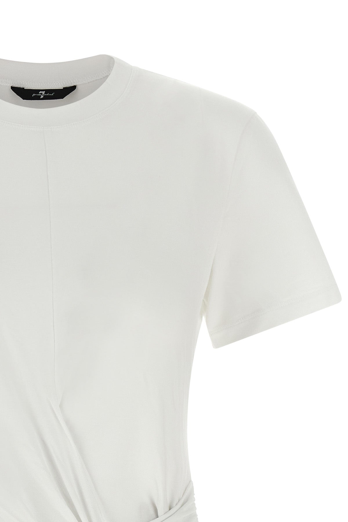 the 7 for all mankind t-shirt redefines everyday elegance through a tight and st