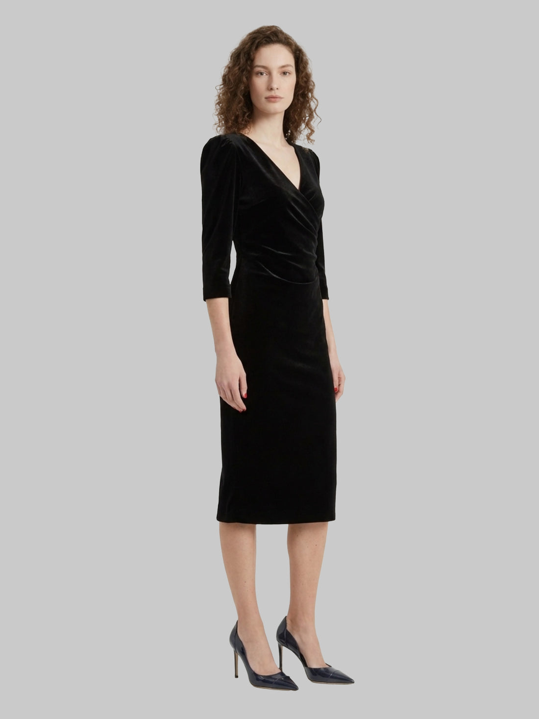 SUTTON NEW YORK 40 black velvet midi dress