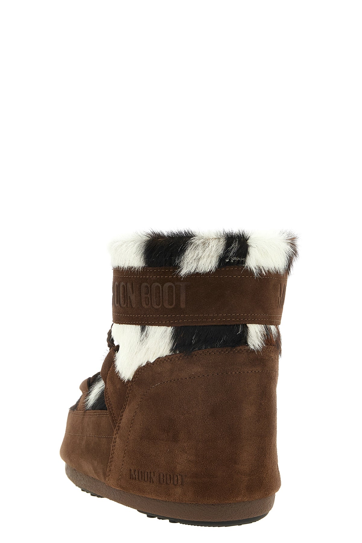 the moon boot icon low archive 1985 snow boots redefine après-ski aesthetics t