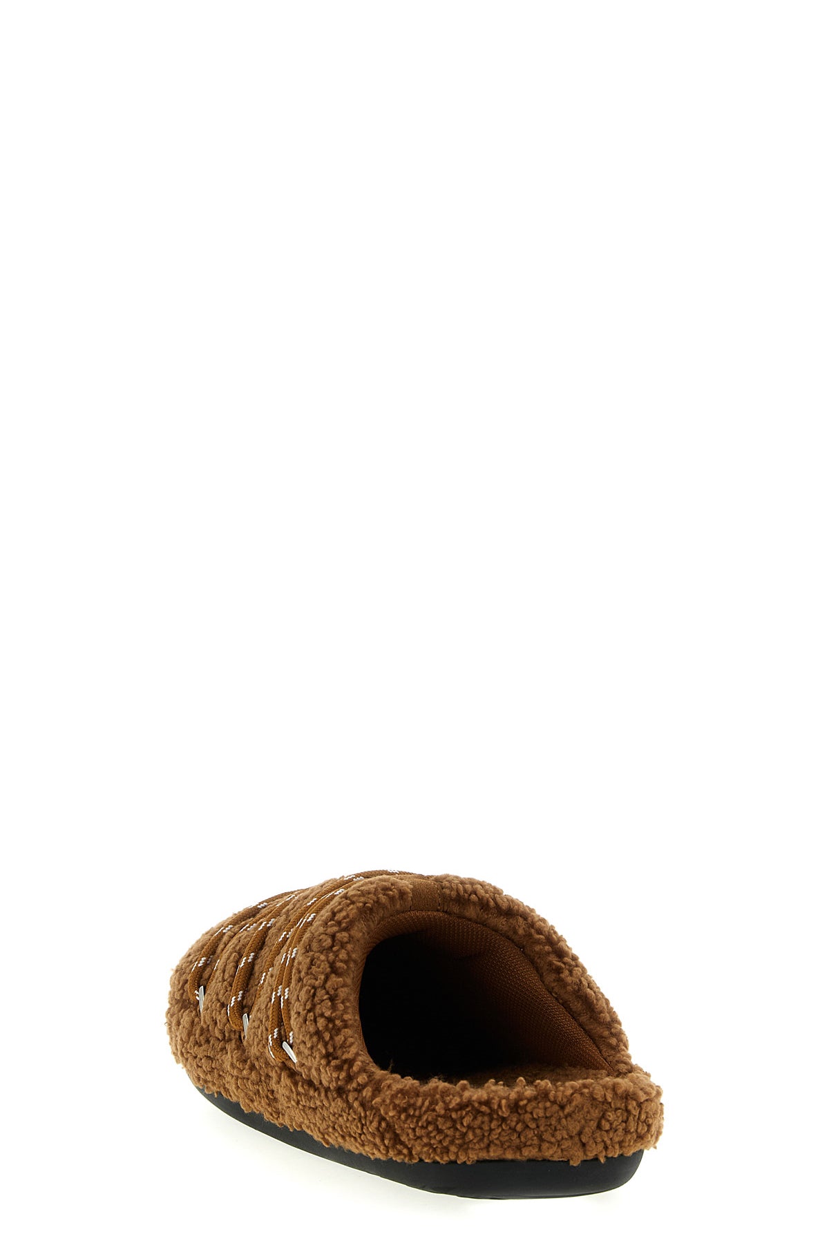 slippers in teddy-effect fabric