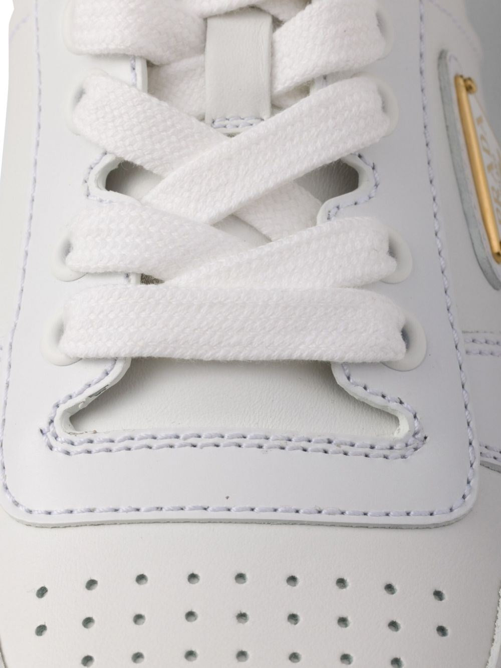 logo-plaque sneakers