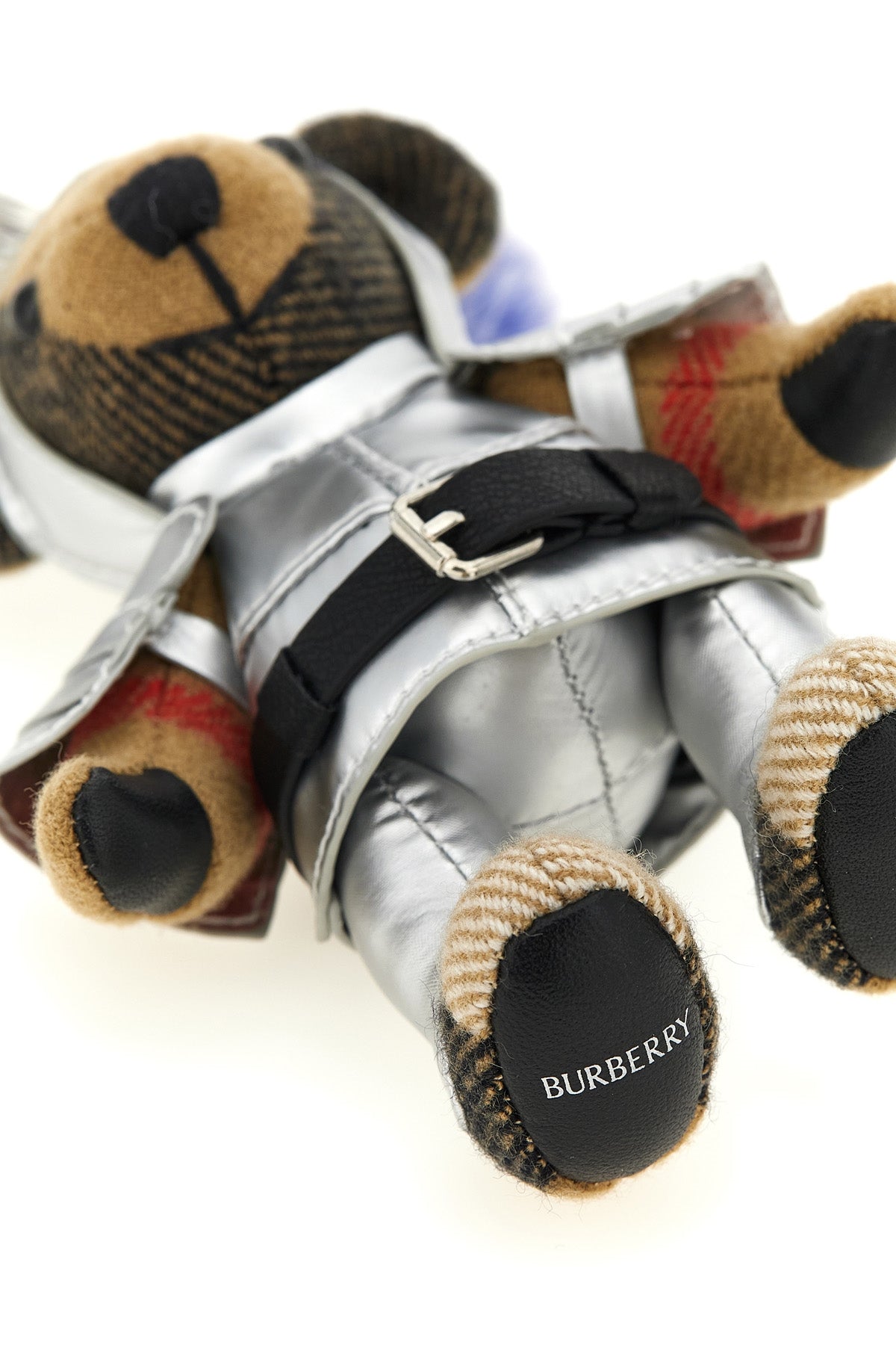 burberry check cashmere orsetto thomas keyring