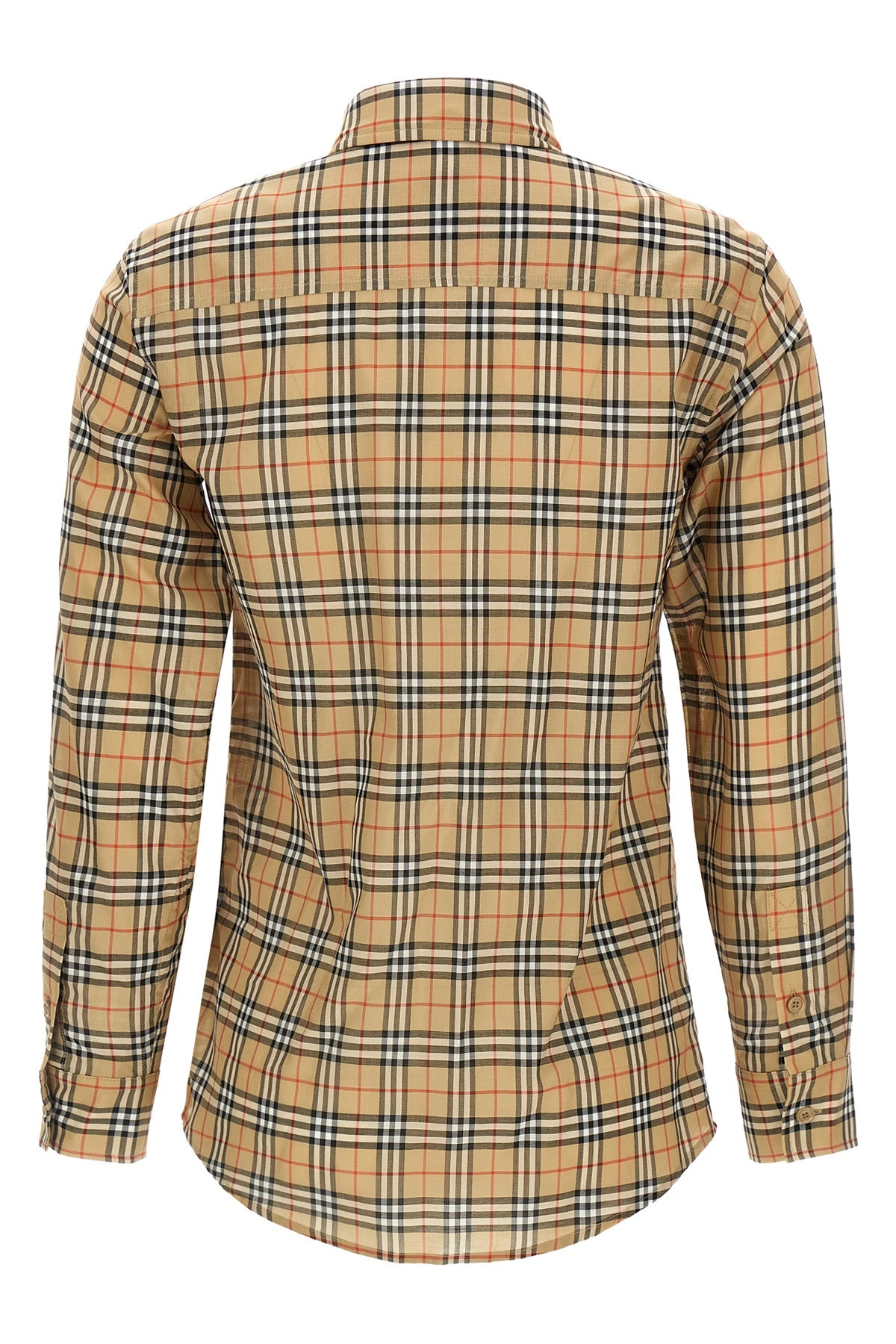 the burberry emma shirt redefines the codes of everyday elegance through metic