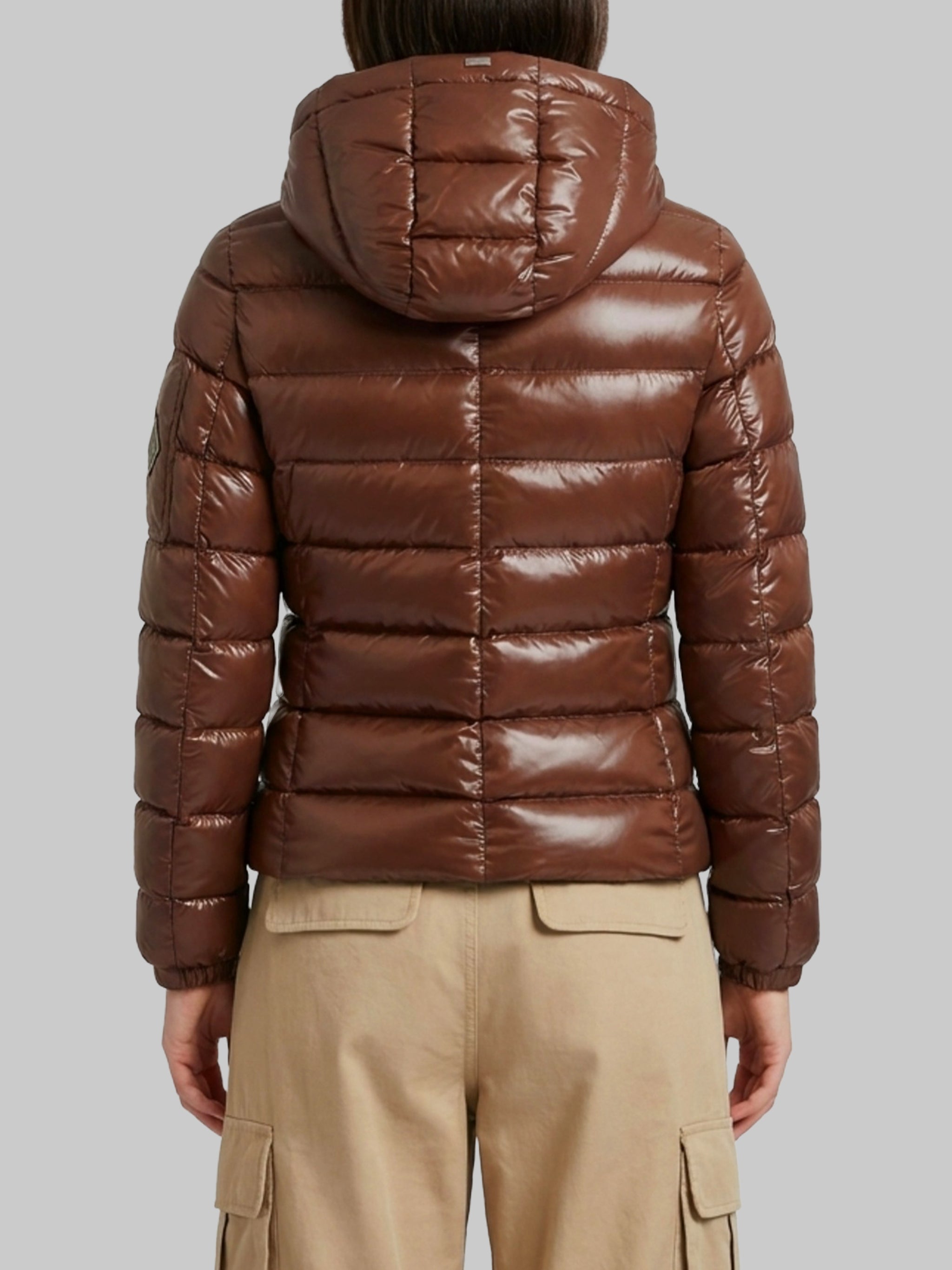 brown short down jacket