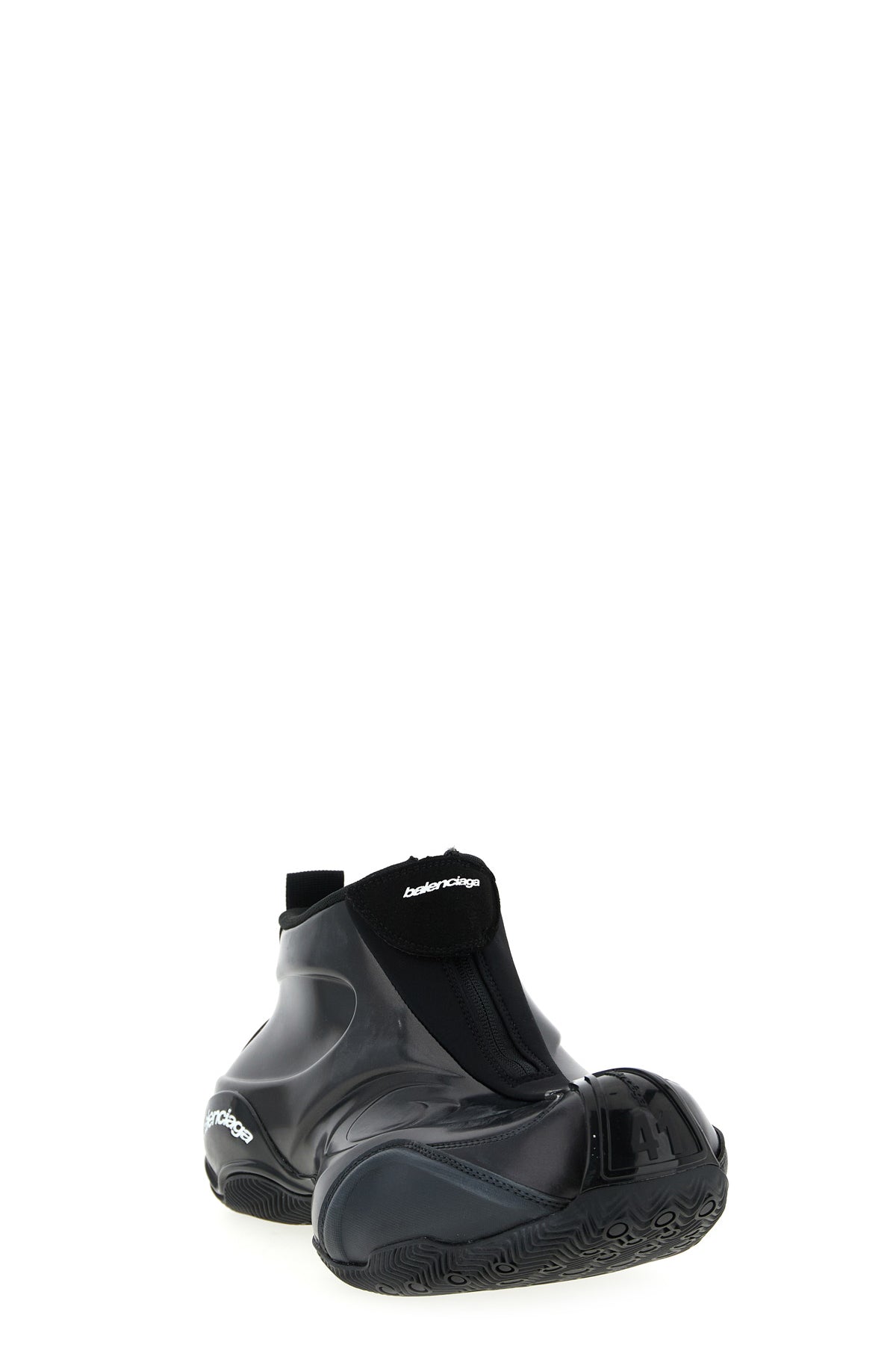 basketball sneakers in used-effect rigid material