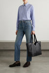 tote y leather handbag