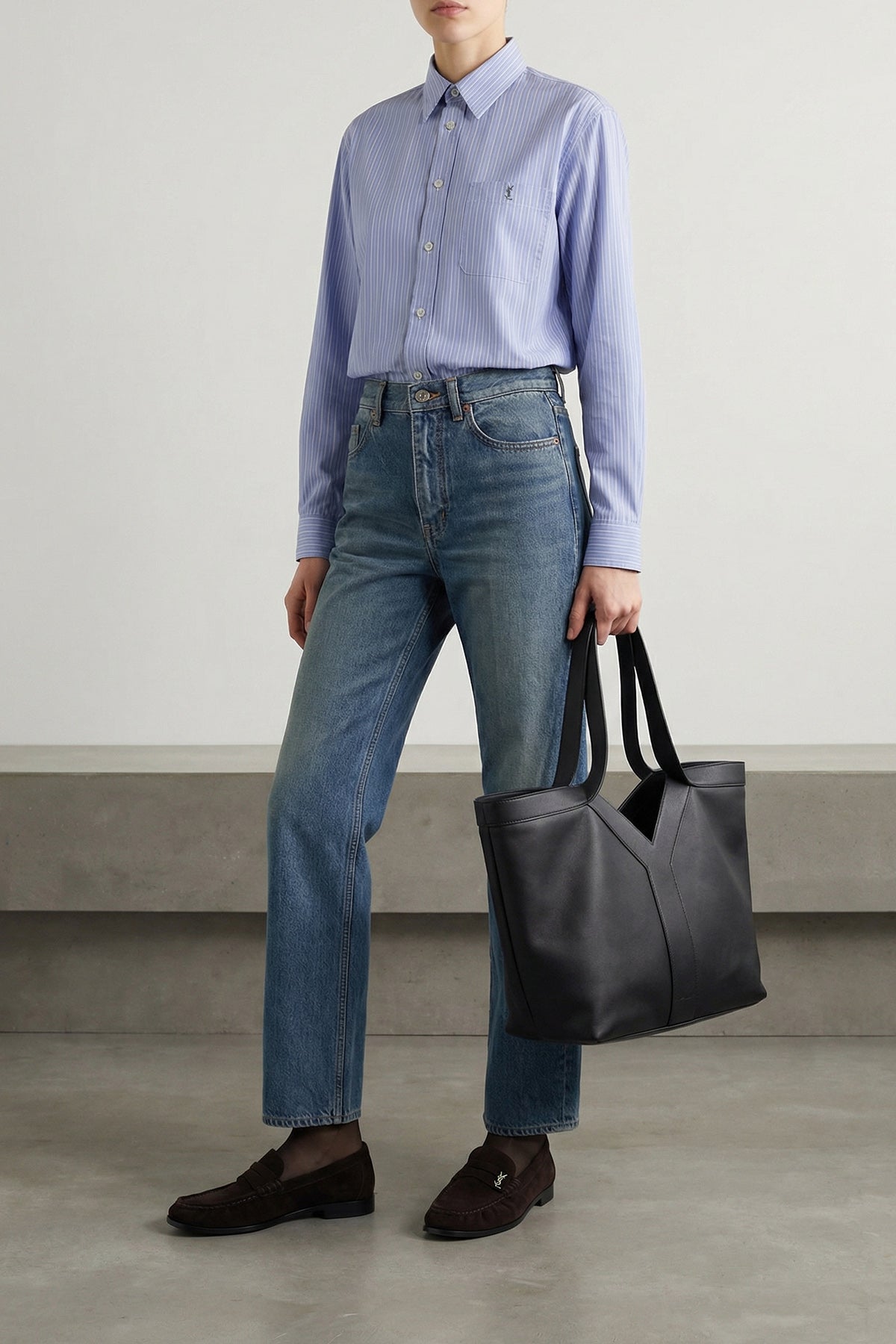 small y tote bag in finely textured leather